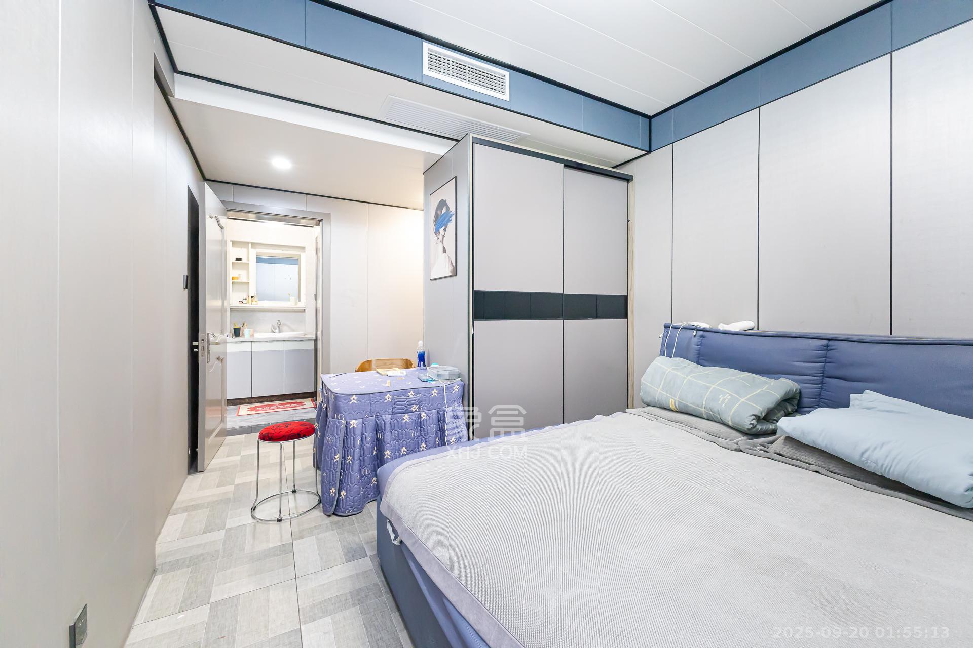 润和滨江府 3室2厅2卫 120.0万 润和滨江府 3室2厅2卫 120.0万卧室