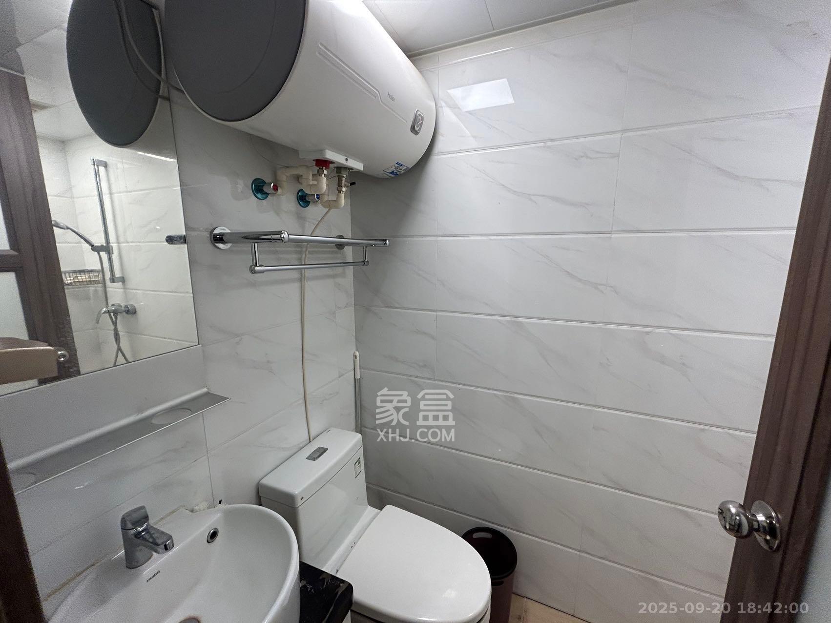 碧桂园城市之光 1室1厅1卫 1500.0元/月 碧桂园城市之光 1室1厅1卫 1500.0元/月室内图