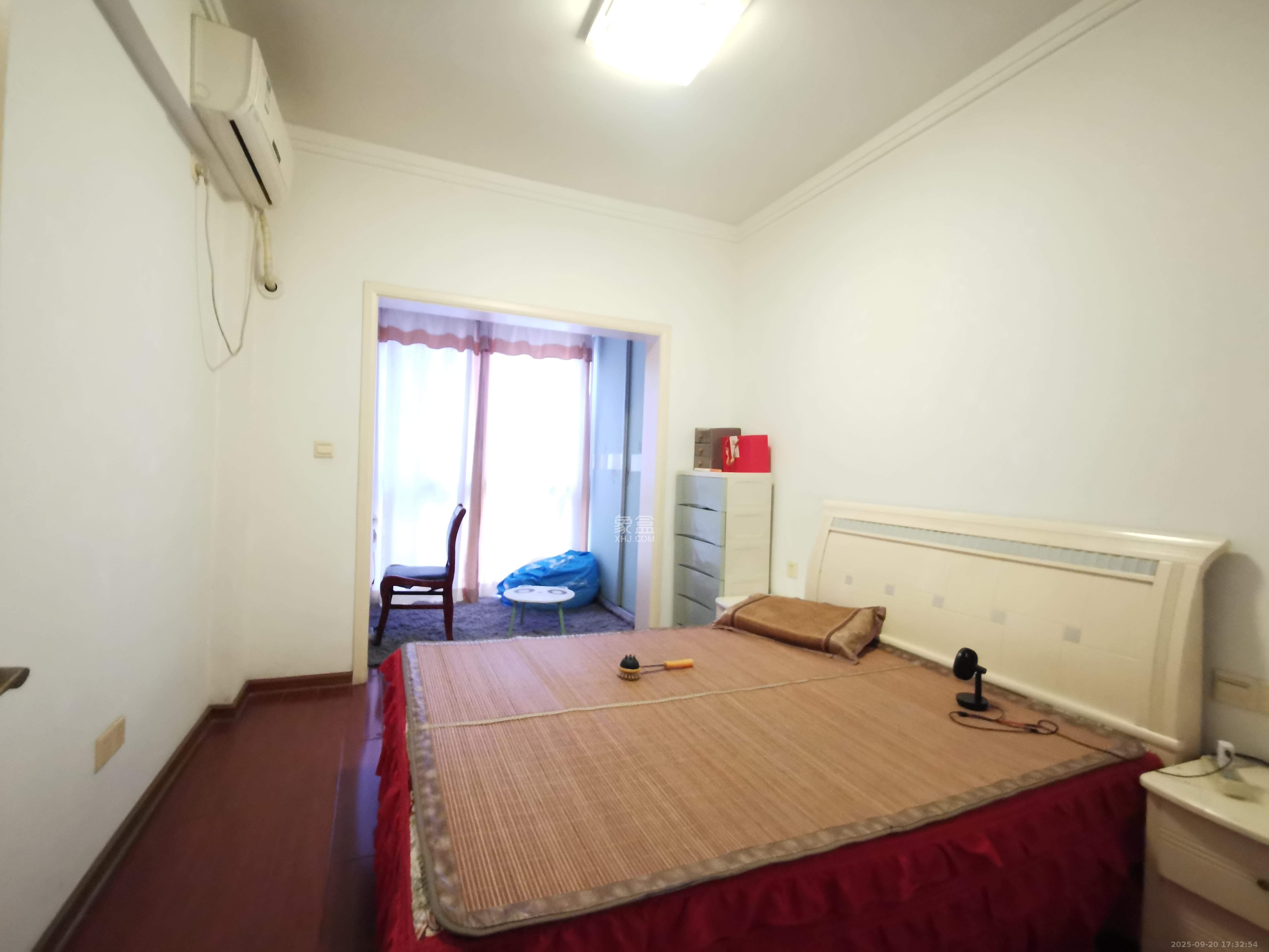 湘府名邸(同力家园) 3室2厅2卫 2800.0元/月 湘府名邸(同力家园) 3室2厅2卫 2800.0元/月室内图