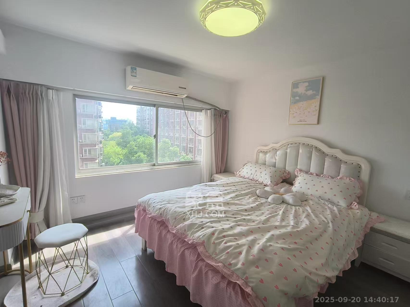 宏景名厦 3室1厅1卫 3000.0元/月 宏景名厦 3室1厅1卫 3000.0元/月室内图