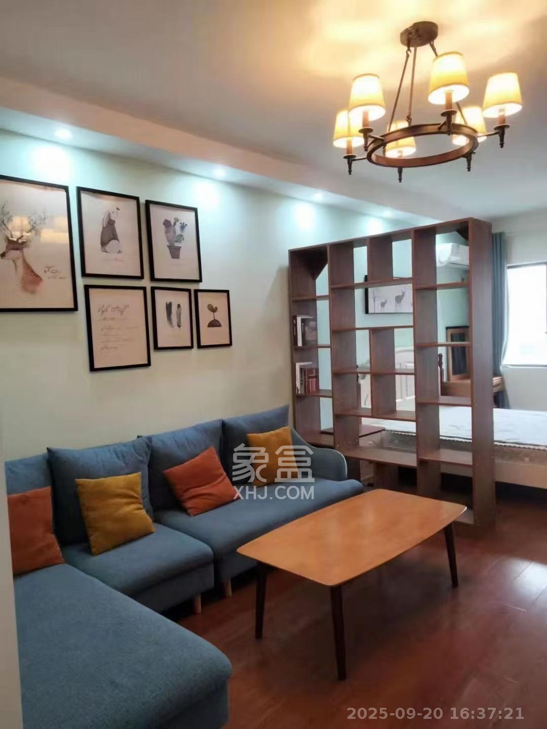 摩天一号 1室1厅1卫 2300.0元/月 摩天一号 1室1厅1卫 2300.0元/月室内图