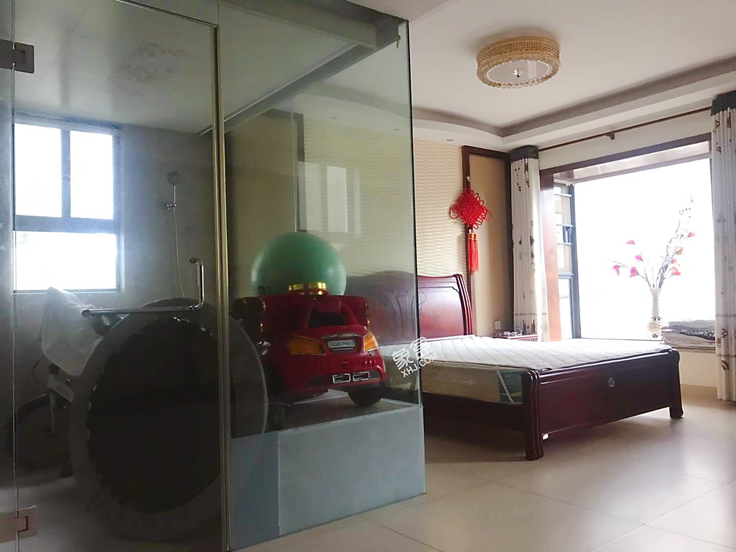 泰达比华利山庄 3室2厅2卫 4500.0元/月 泰达比华利山庄 3室2厅2卫 4500.0元/月室内图