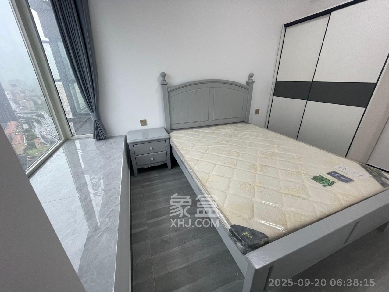 北辰三角洲E7区  4室2厅1卫   4200.00元/月室内图