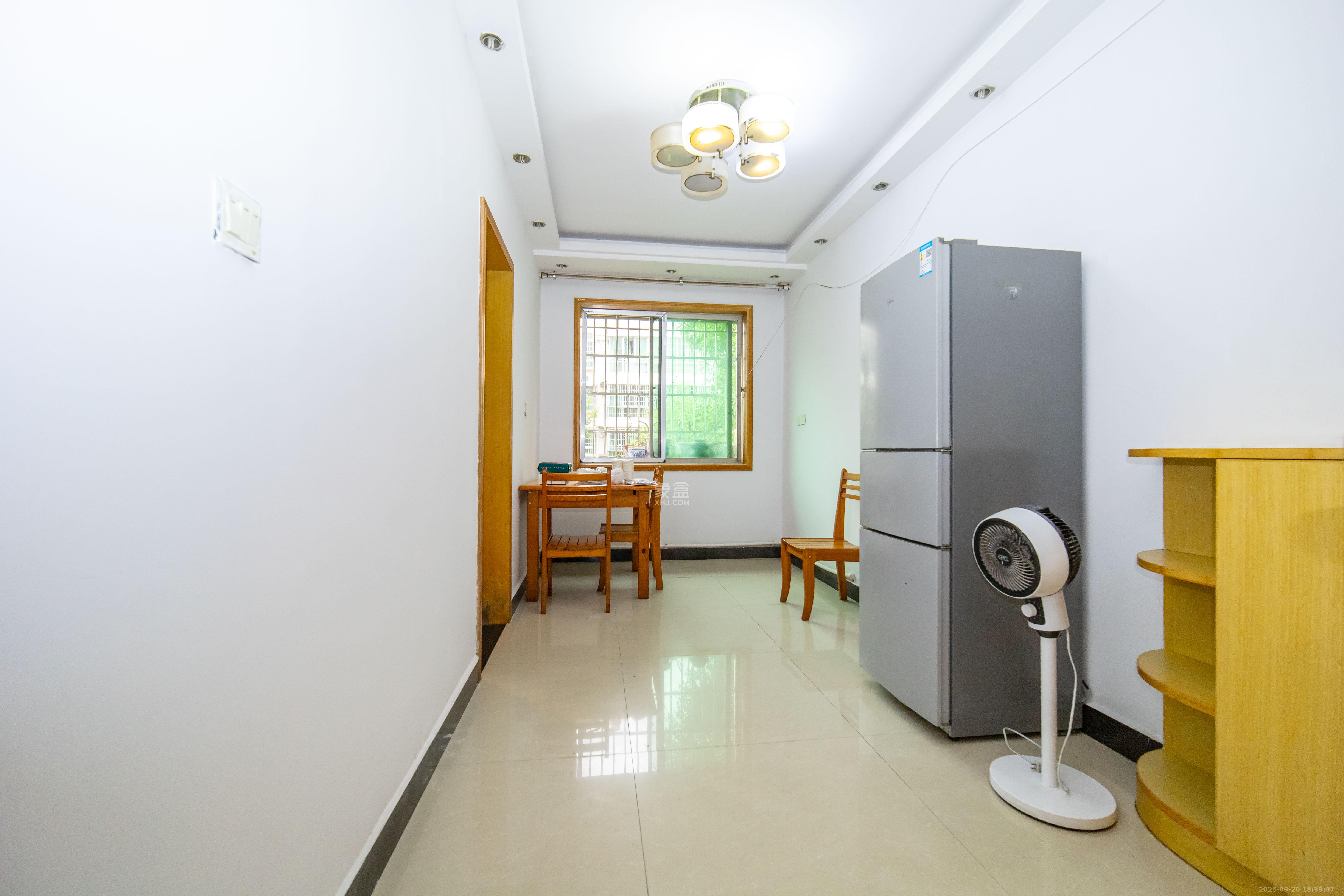 中南汽车世界  2室2厅1卫    29.8万其他