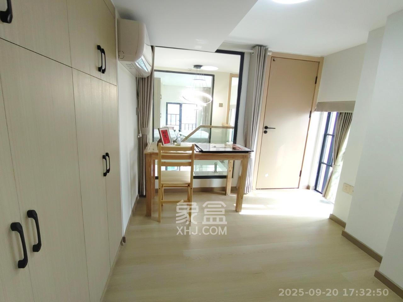 梅溪悦章 2室1厅1卫 2600.0元/月 梅溪悦章 2室1厅1卫 2600.0元/月室内图