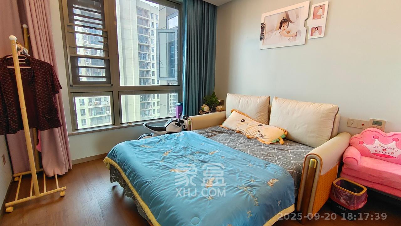 梅溪湖金茂湾 4室2厅2卫 13000.0元/月 梅溪湖金茂湾 4室2厅2卫 13000.0元/月室内图