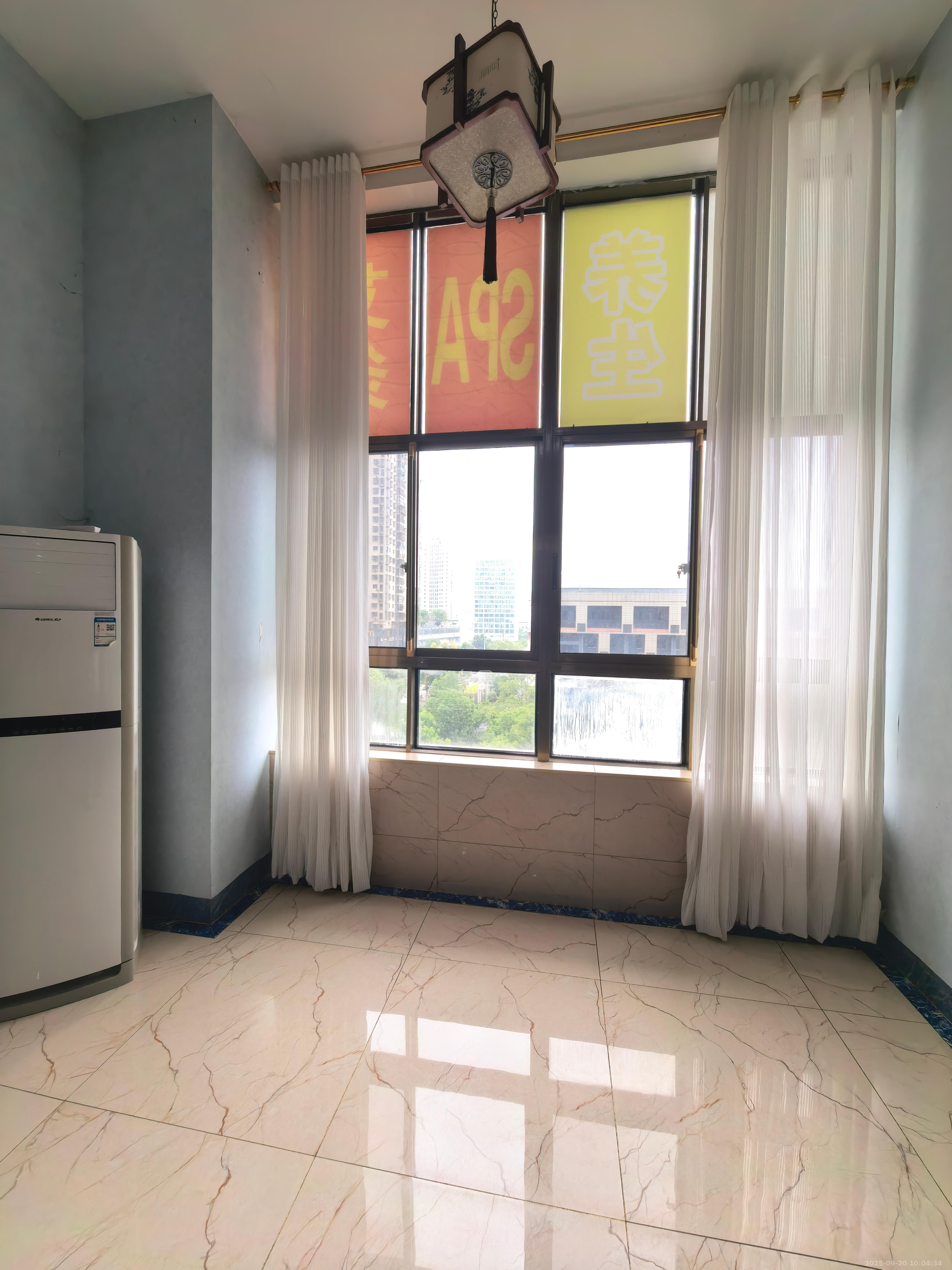 金科时代中心   55.0㎡      1600.0元/月室内图