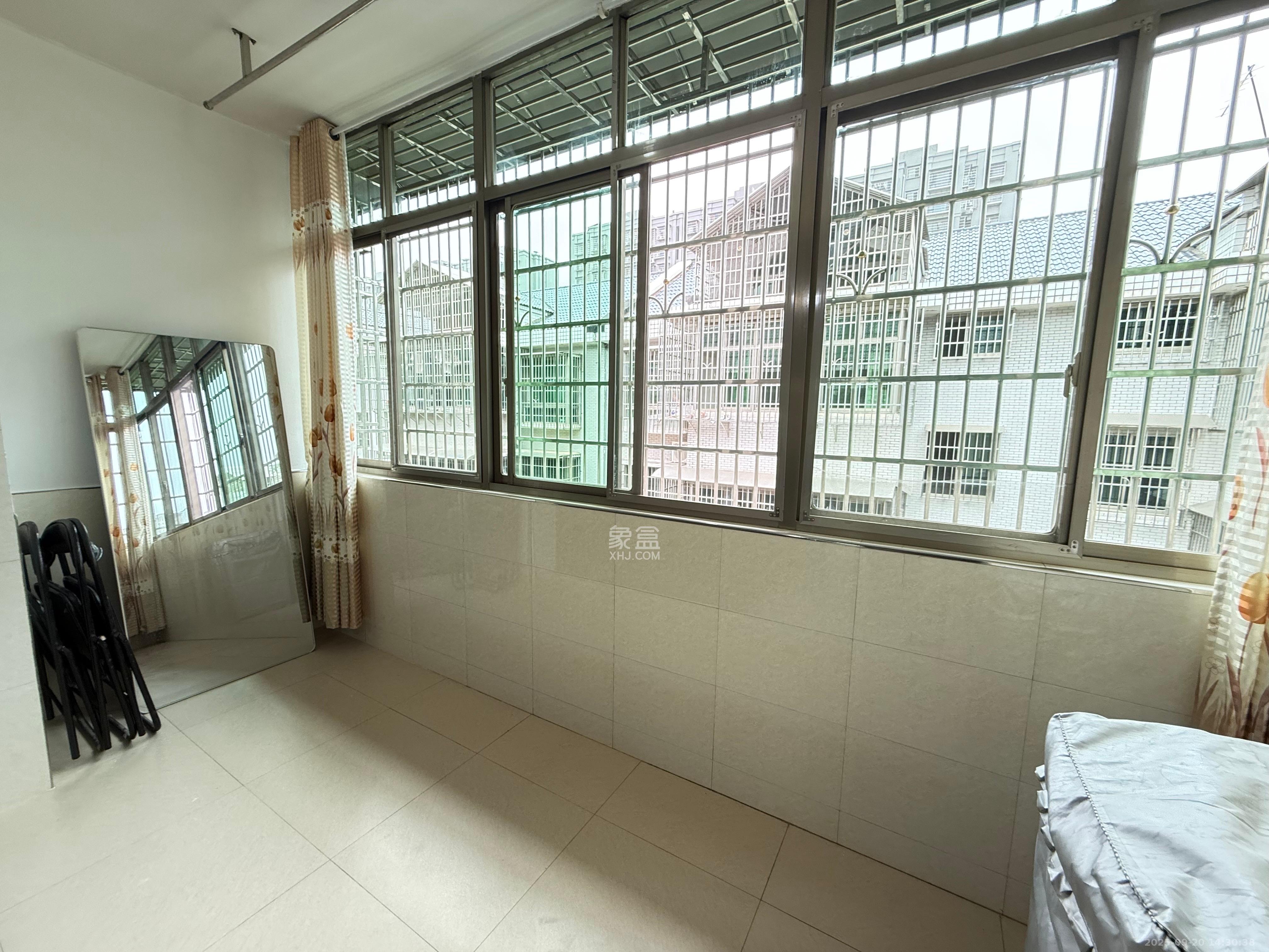 金桂小区一期  2室2厅1卫    1400.0元/月室内图