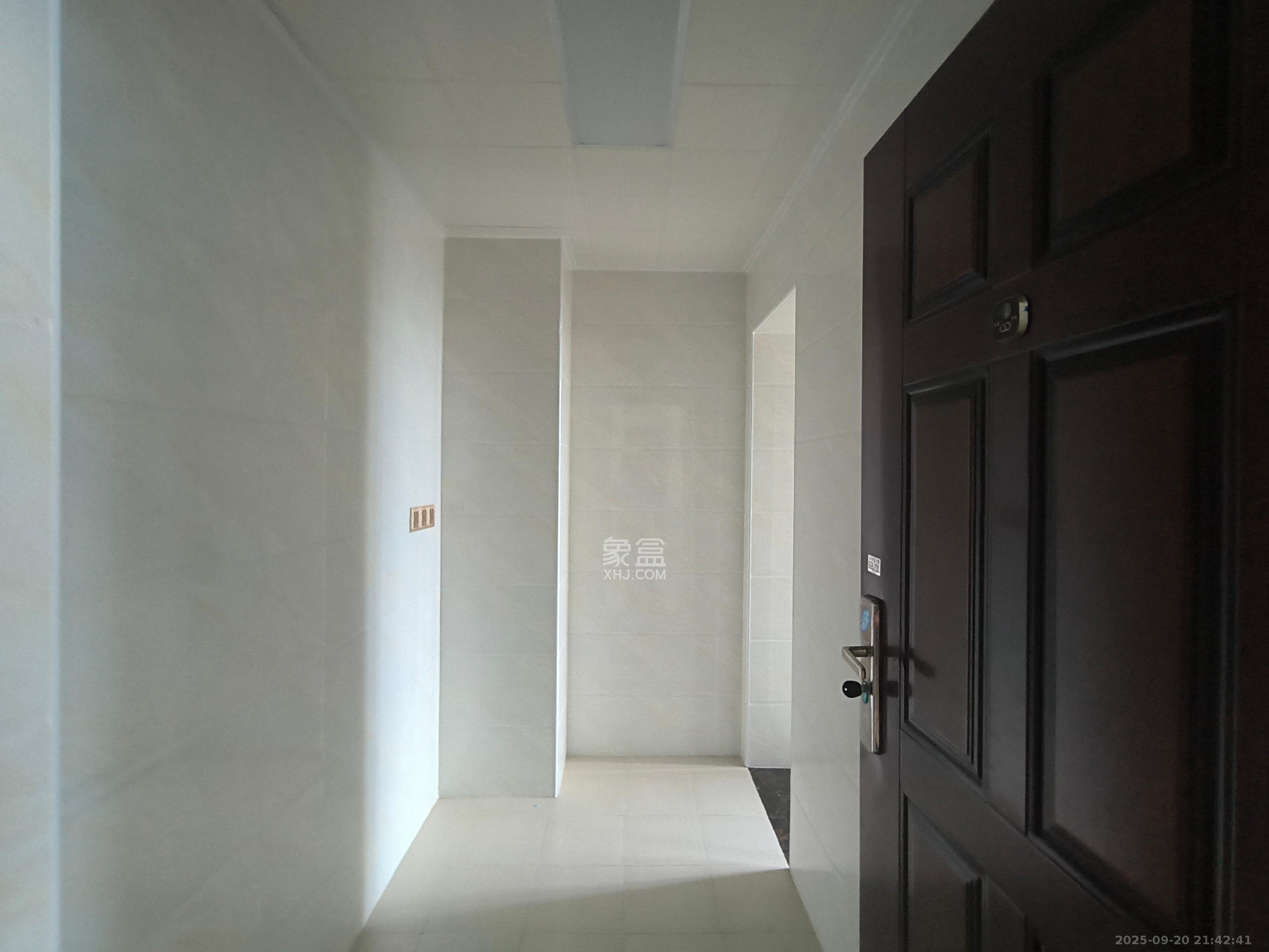 雅阁国际 1室1厅1卫 3800.0元/月 雅阁国际 1室1厅1卫 3800.0元/月室内图