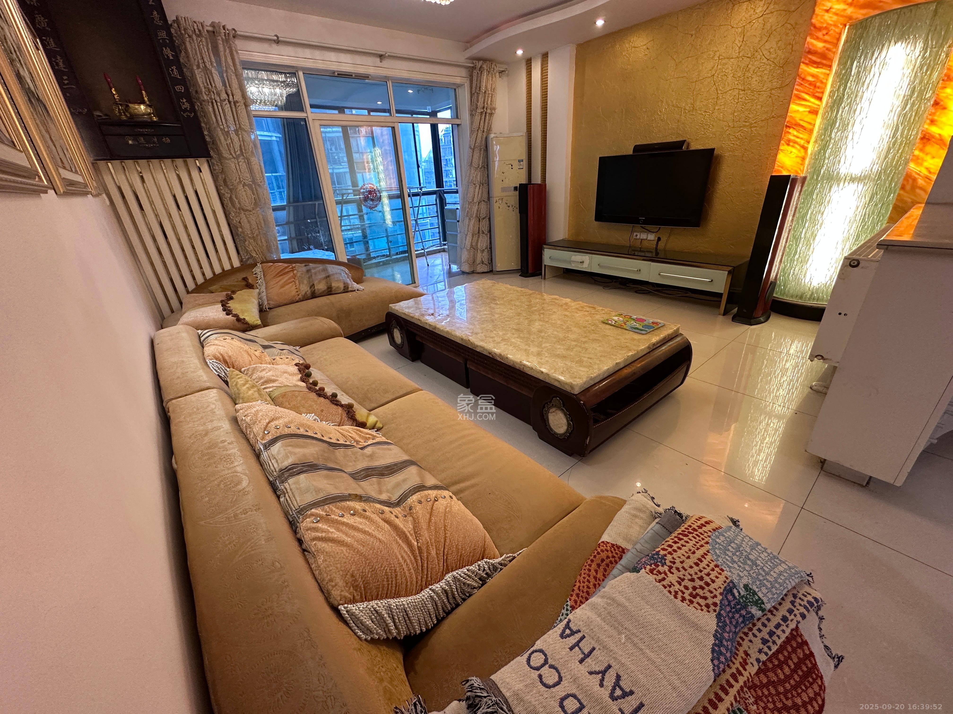 华盛新外滩 4室2厅2卫 5500.0元/月 华盛新外滩 4室2厅2卫 5500.0元/月室内图