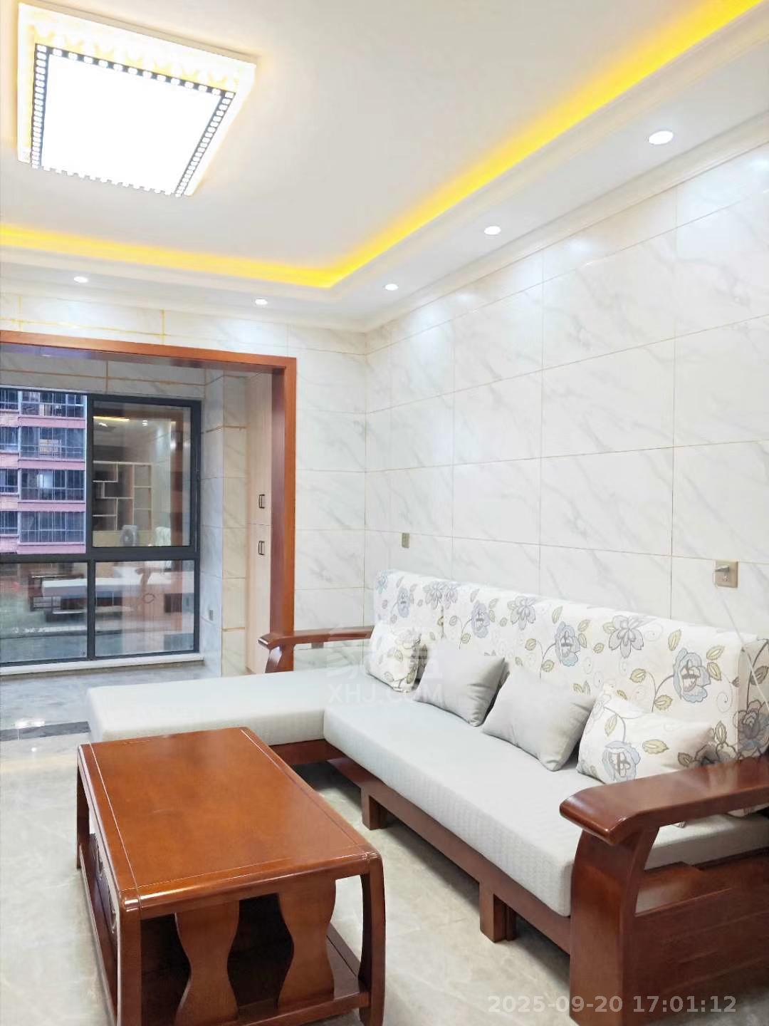 亿都漫城 4室2厅2卫 2000.0元/月 亿都漫城 4室2厅2卫 2000.0元/月室内图