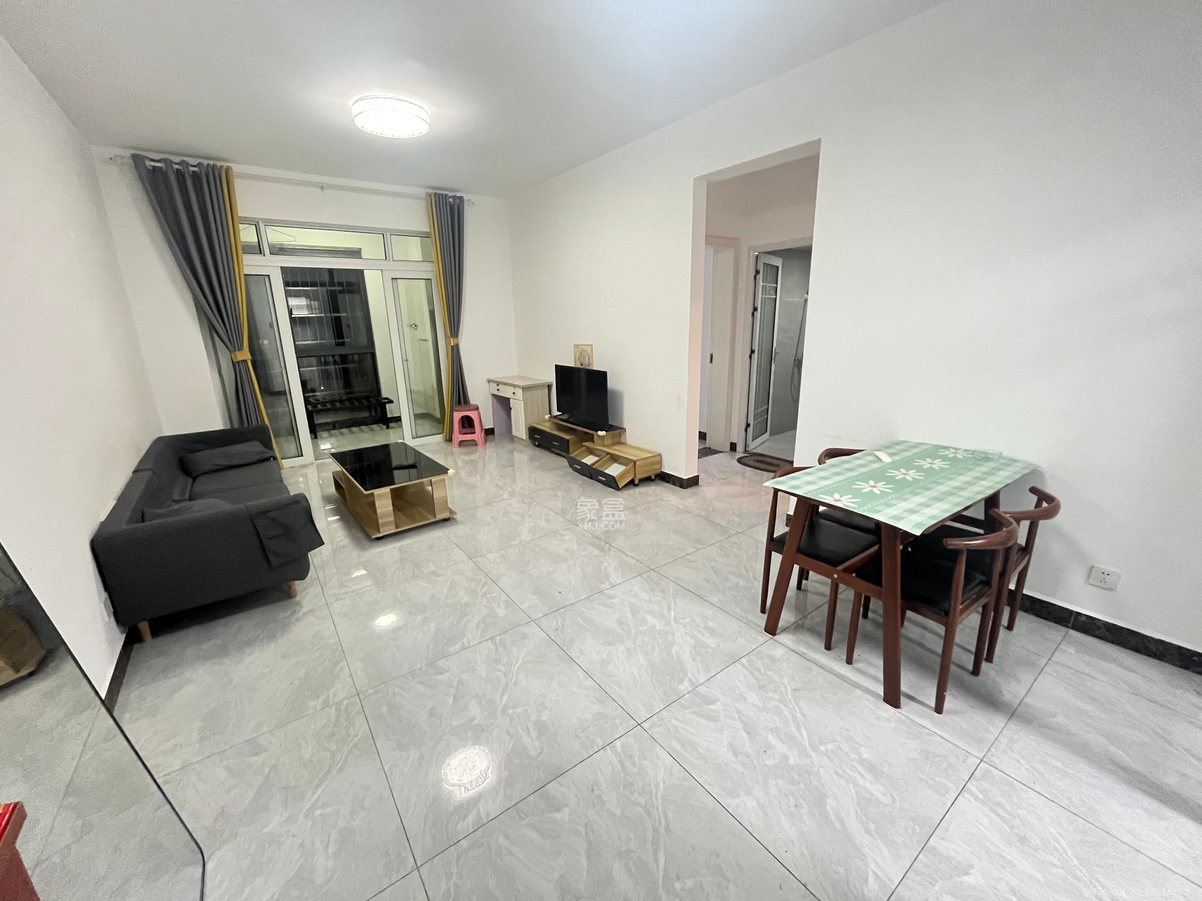 嘉顺苑 2室1厅1卫 2100.0元/月 嘉顺苑 2室1厅1卫 2100.0元/月室内图