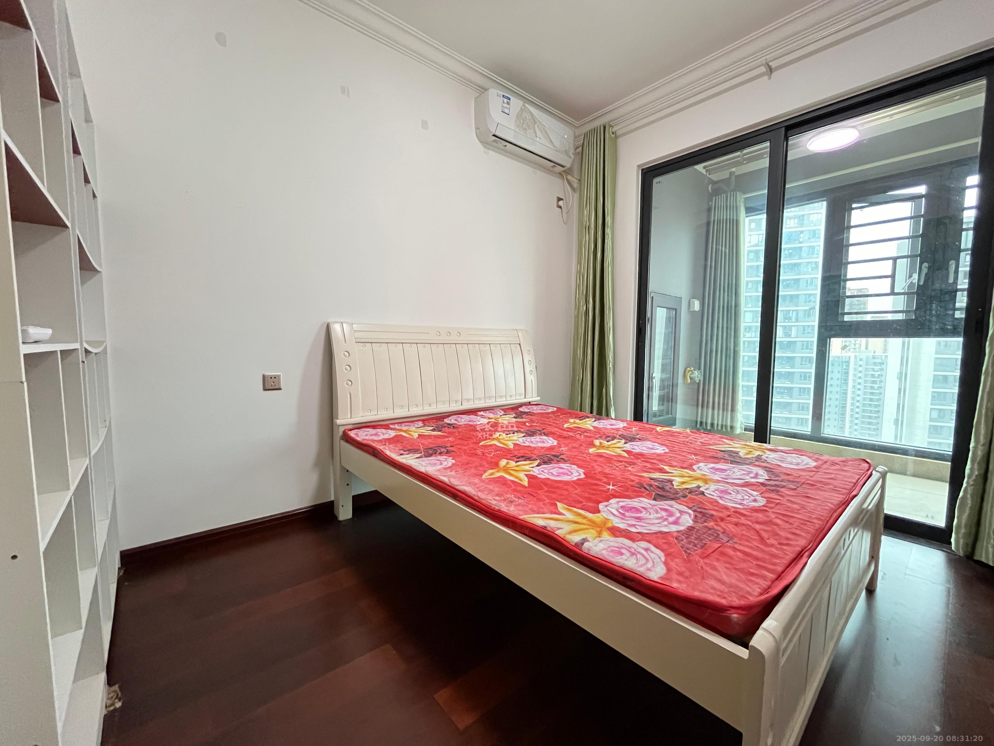 中海阅江府 3室2厅2卫 3800.0元/月 中海阅江府 3室2厅2卫 3800.0元/月室内图