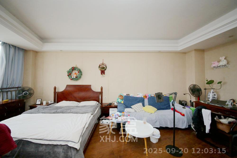 铂宫 1室1厅1卫 2000.0元/月 铂宫 1室1厅1卫 2000.0元/月室内图