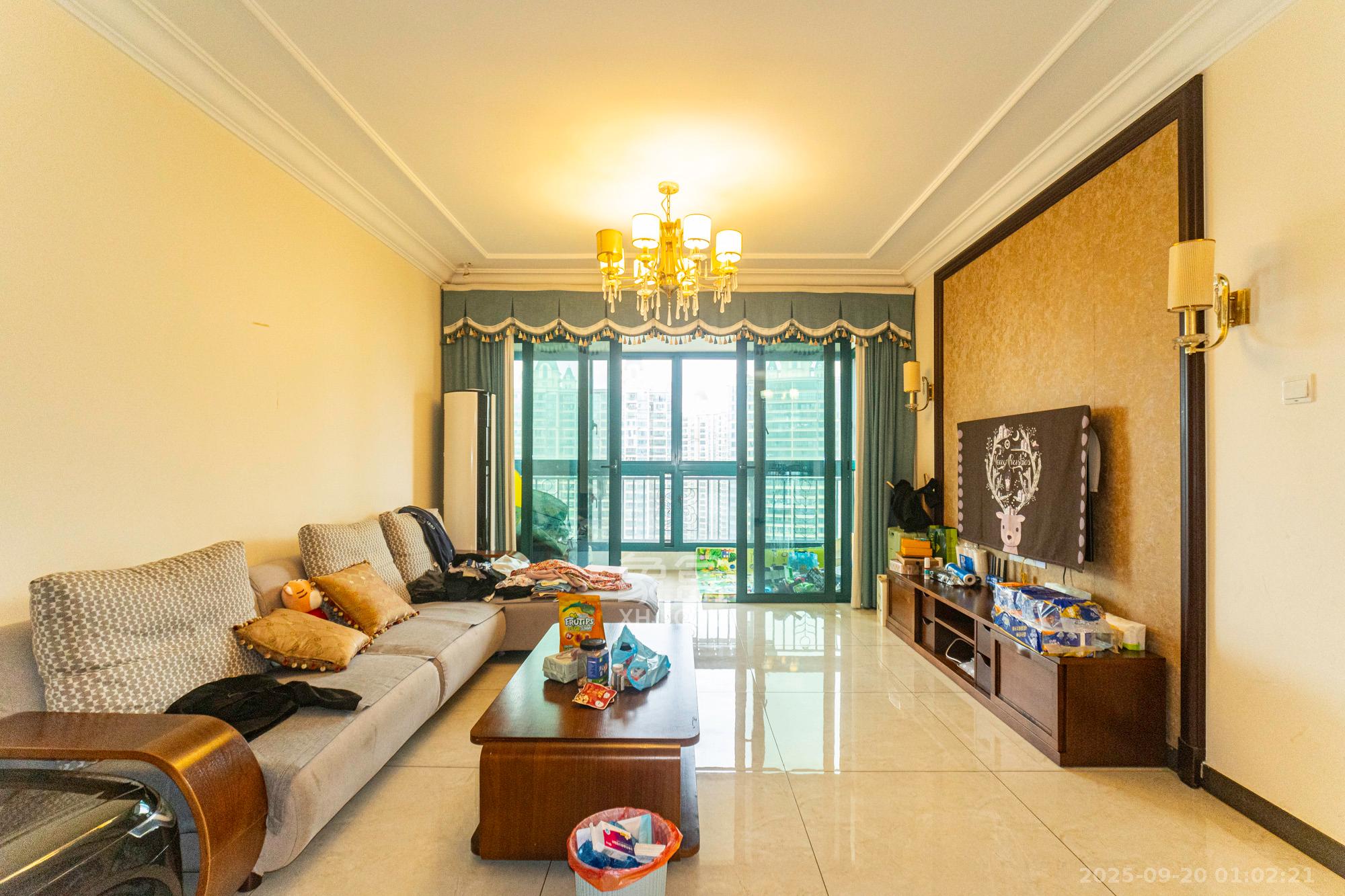 恒大雅苑五期  3室2厅2卫    118.0万