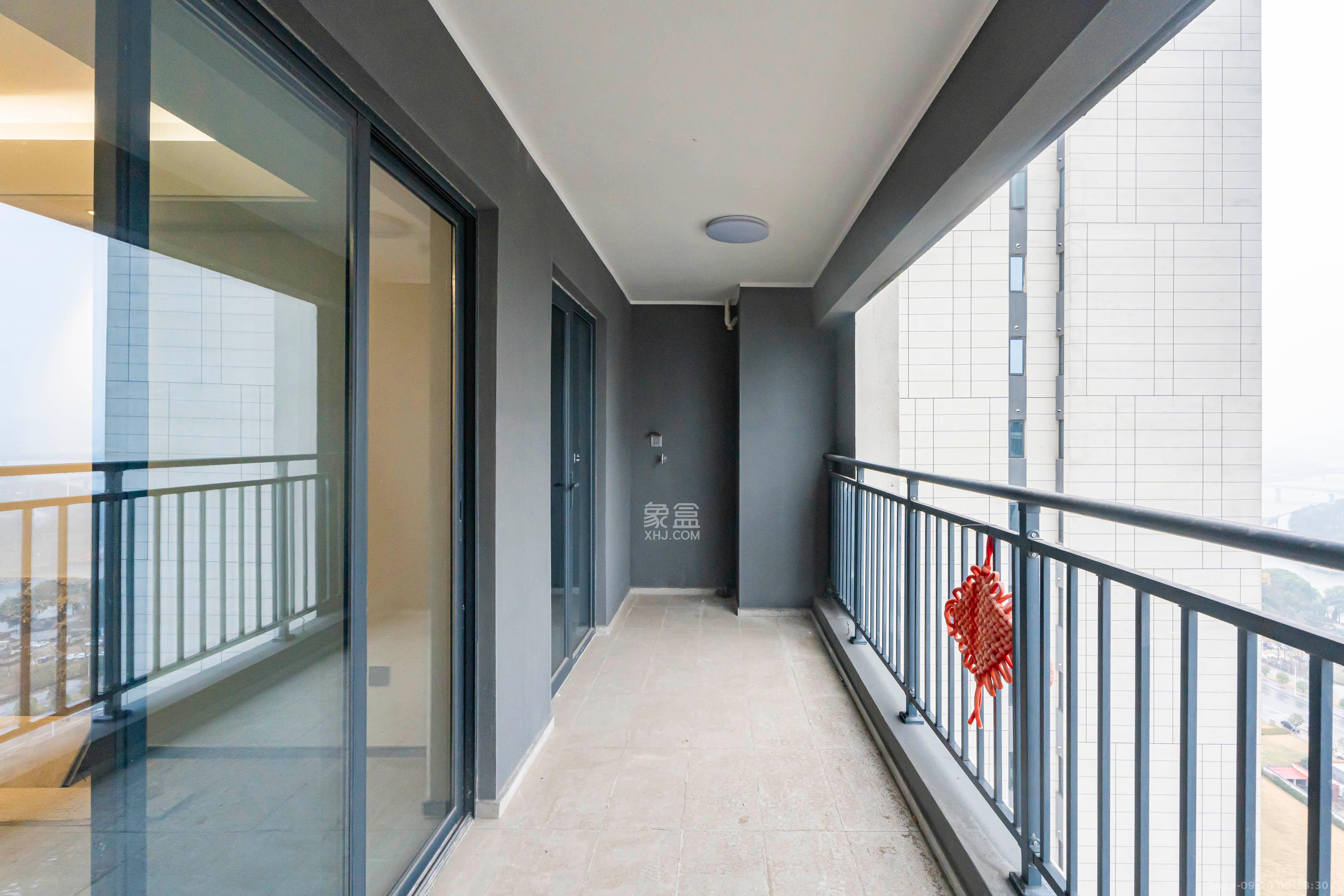 金源府  4室2厅2卫    3800.0元/月室内图