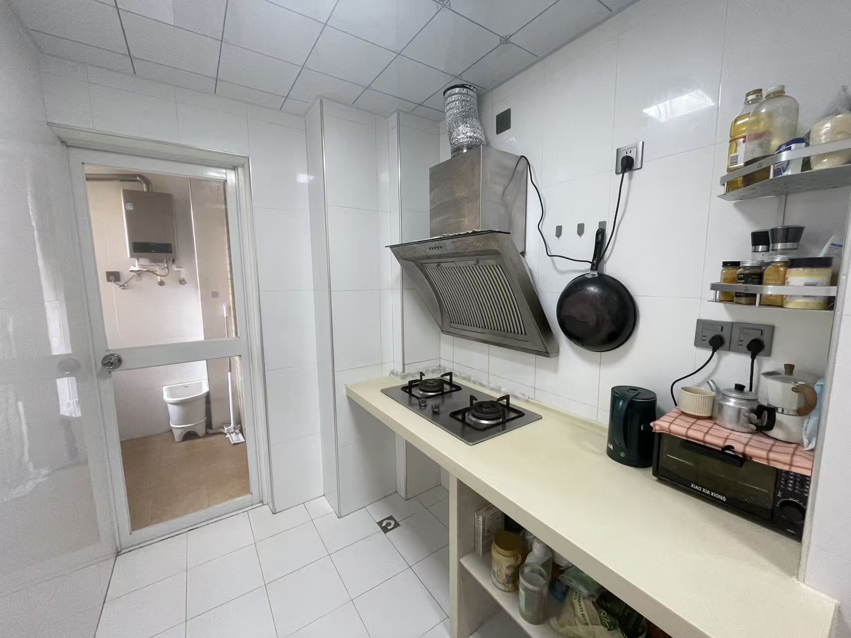 红泥月亮湾 1室1厅1卫 105.0万 红泥月亮湾 1室1厅1卫 105.0万室内图