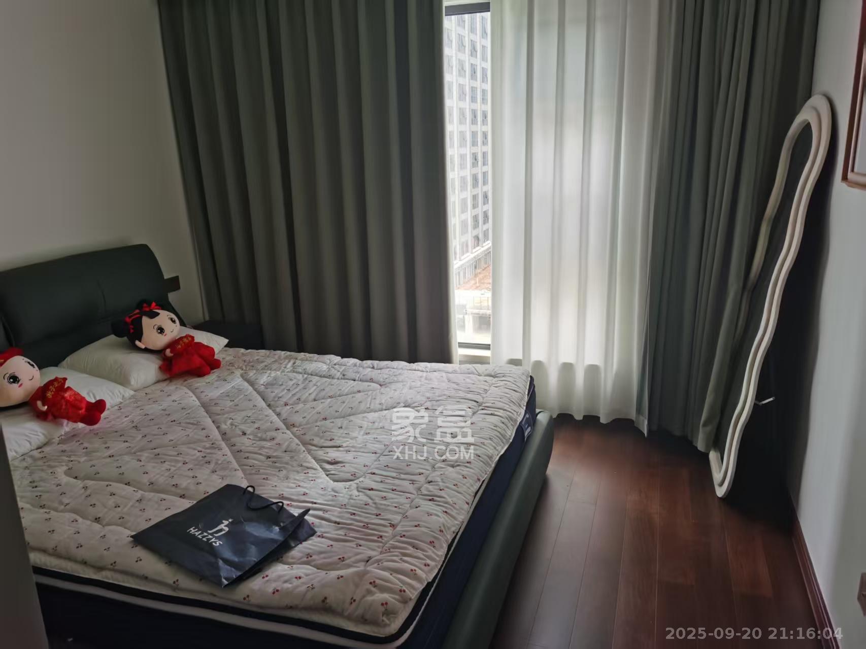 绿地长沙城际空间站（绿地新里佳苑）  4室2厅2卫    4300.0元/月室内图