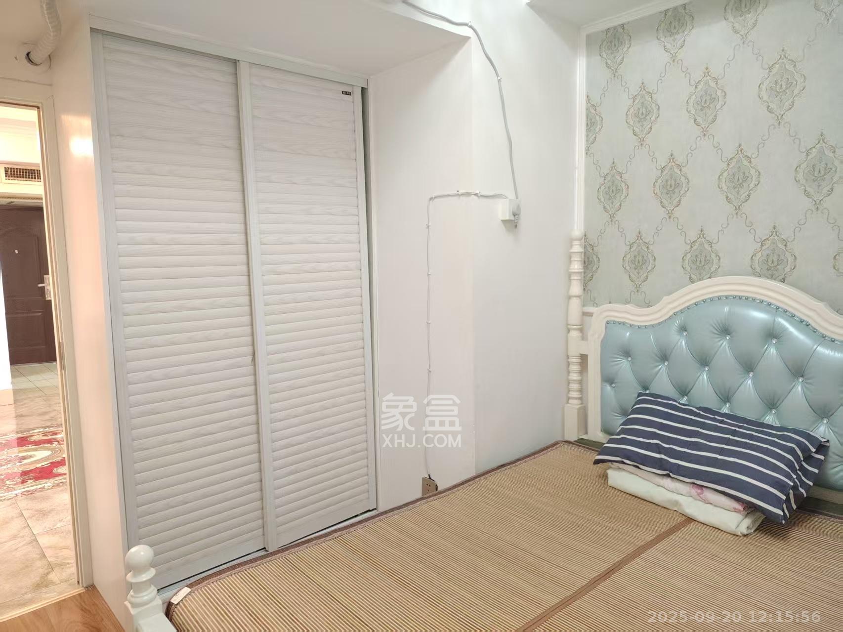 湖南信息大厦  2室1厅1卫    2400.0元/月室内图