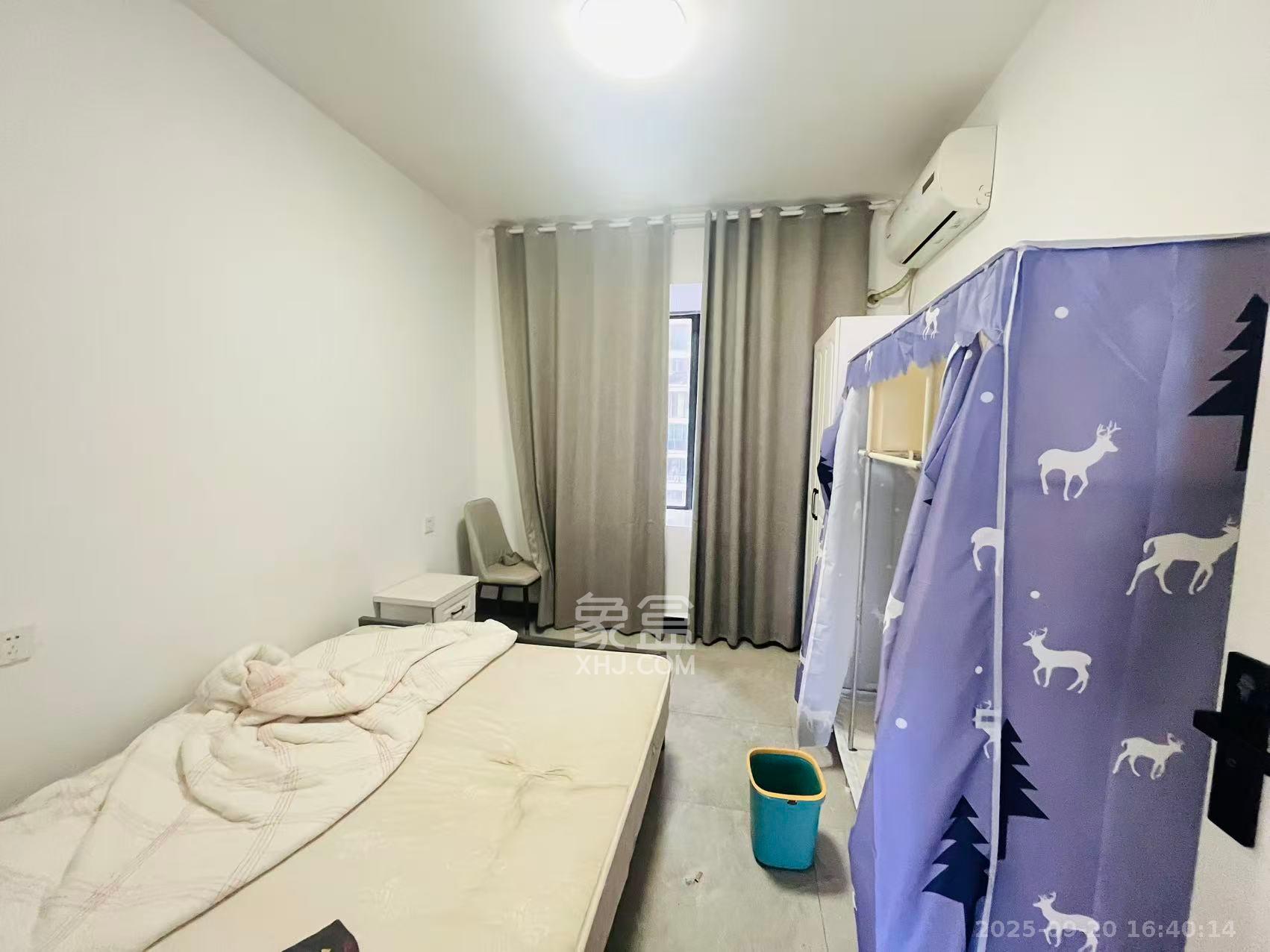 爵世名邸东湖(东湖壹号企业总部基地) 4室2厅1卫 2300.0元/月 爵世名邸东湖(东湖壹号企业总部基地) 4室2厅1卫 2300.0元/月室内图