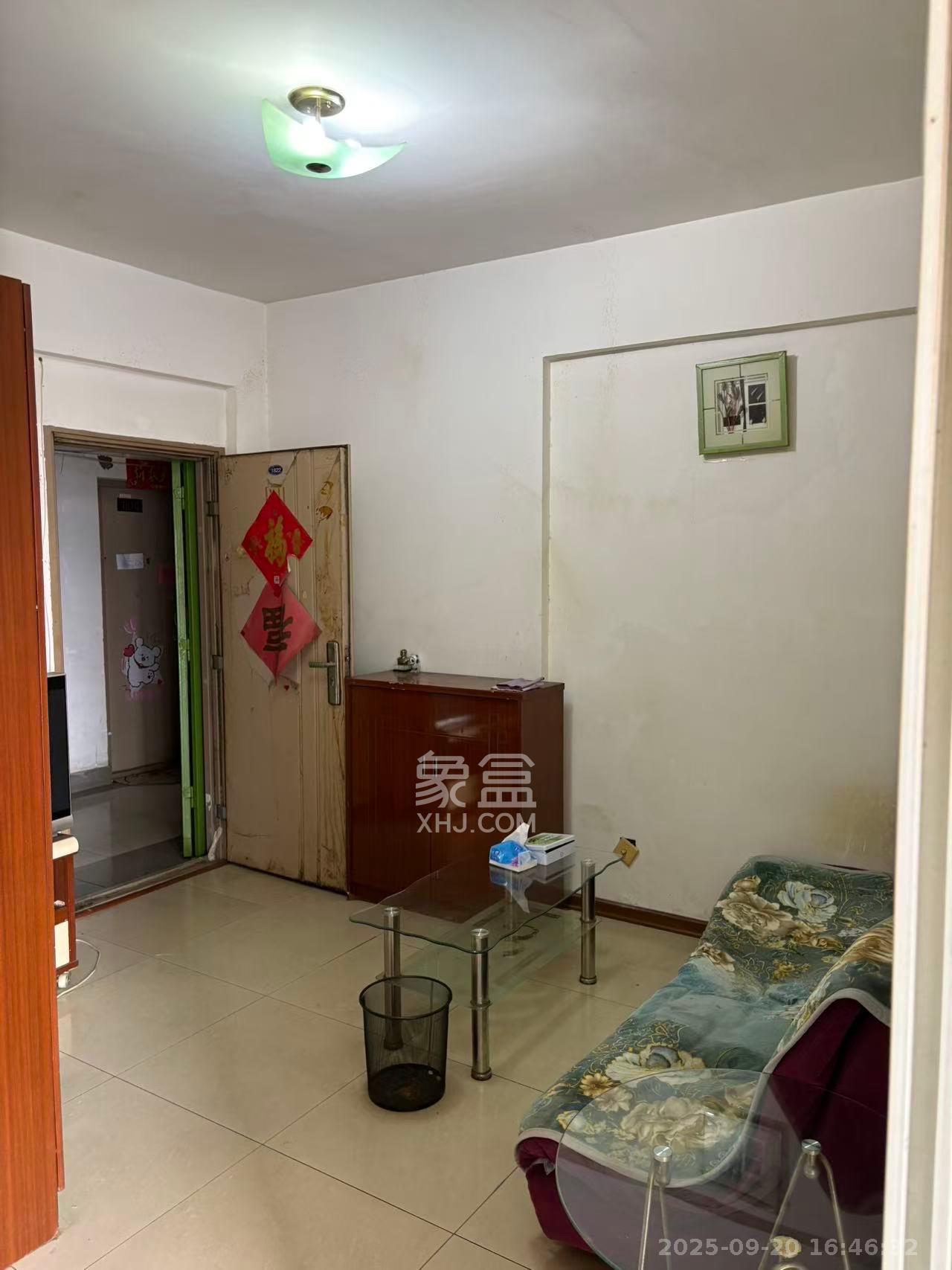 东方银座(东方摩卡) 1室1厅1卫 1300.0元/月 东方银座(东方摩卡) 1室1厅1卫 1300.0元/月室内图