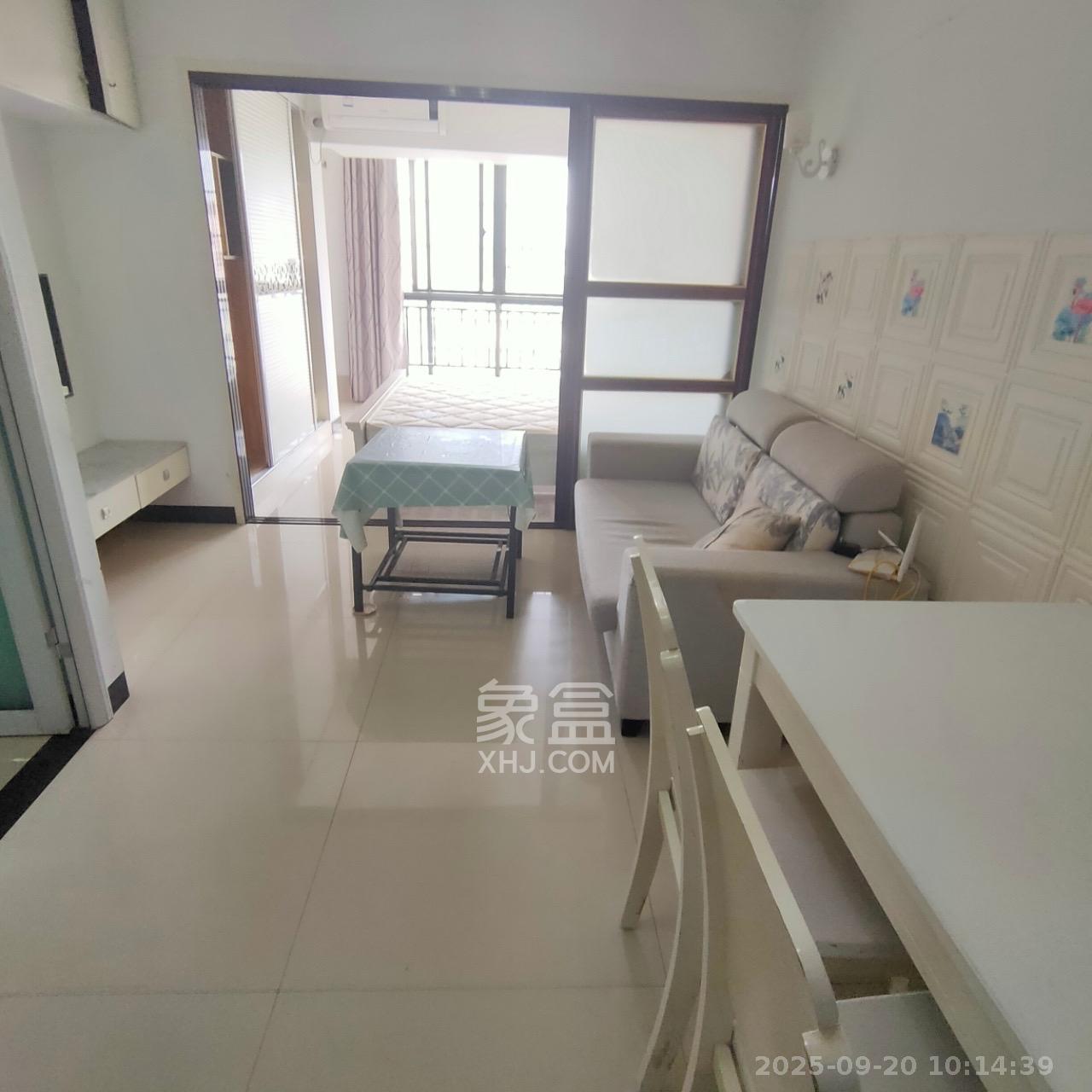 少帅府  2室1厅1卫    2000.0元/月室内图