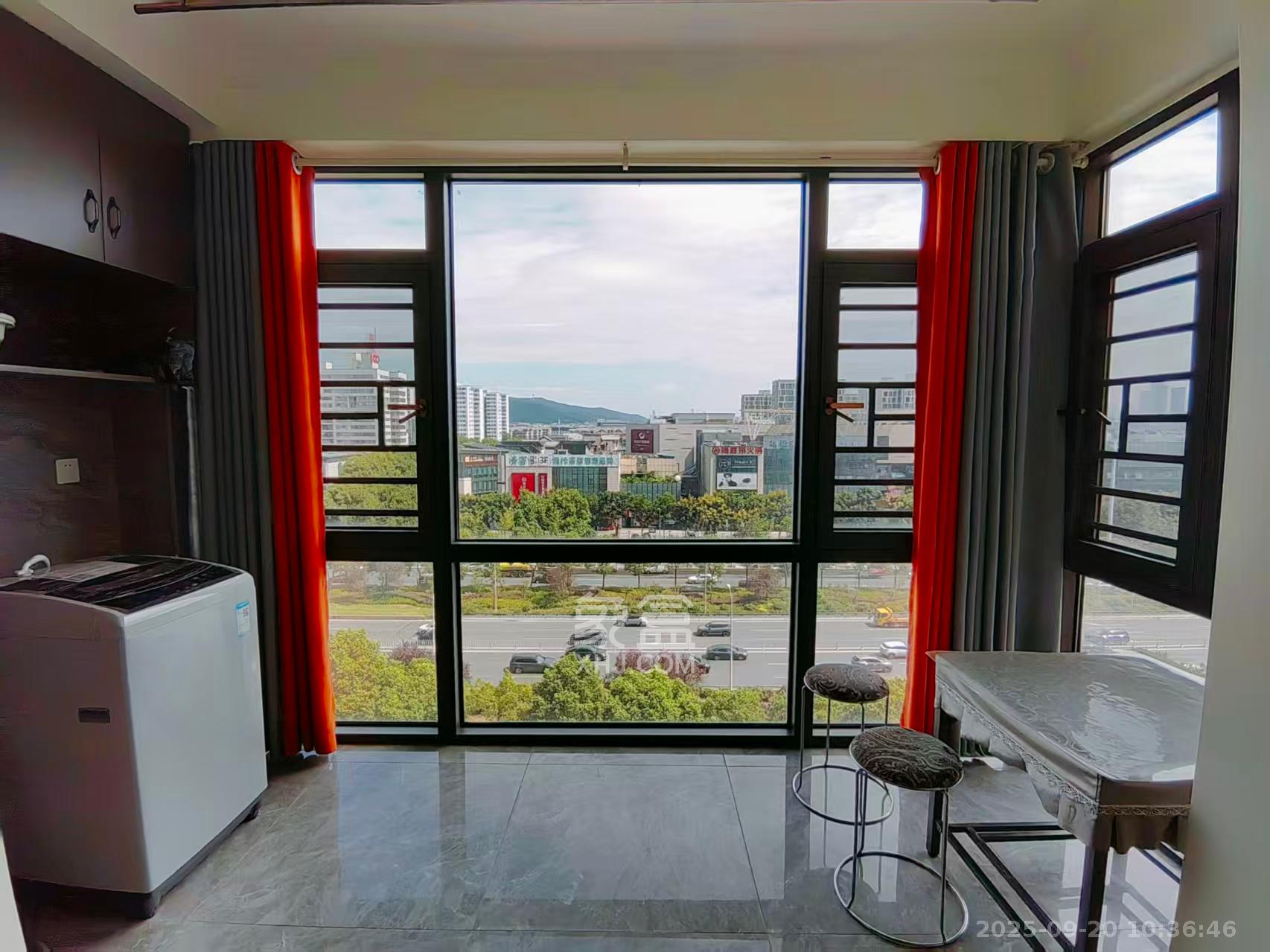 荣升家园（湘江熙岸）  2室2厅1卫    2250.0元/月室内图