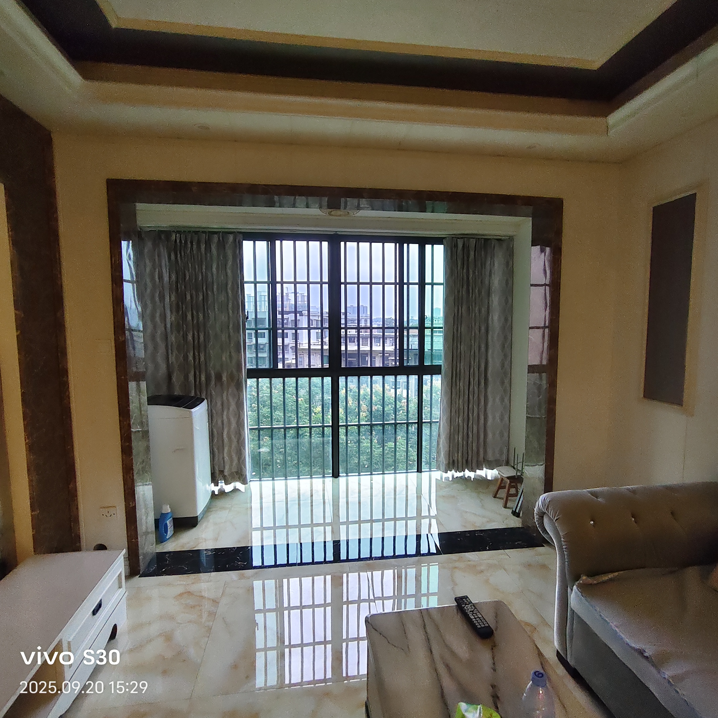 中国铁建金色蓝庭 2室1厅1卫 1800.0元/月 中国铁建金色蓝庭 2室1厅1卫 1800.0元/月室内图