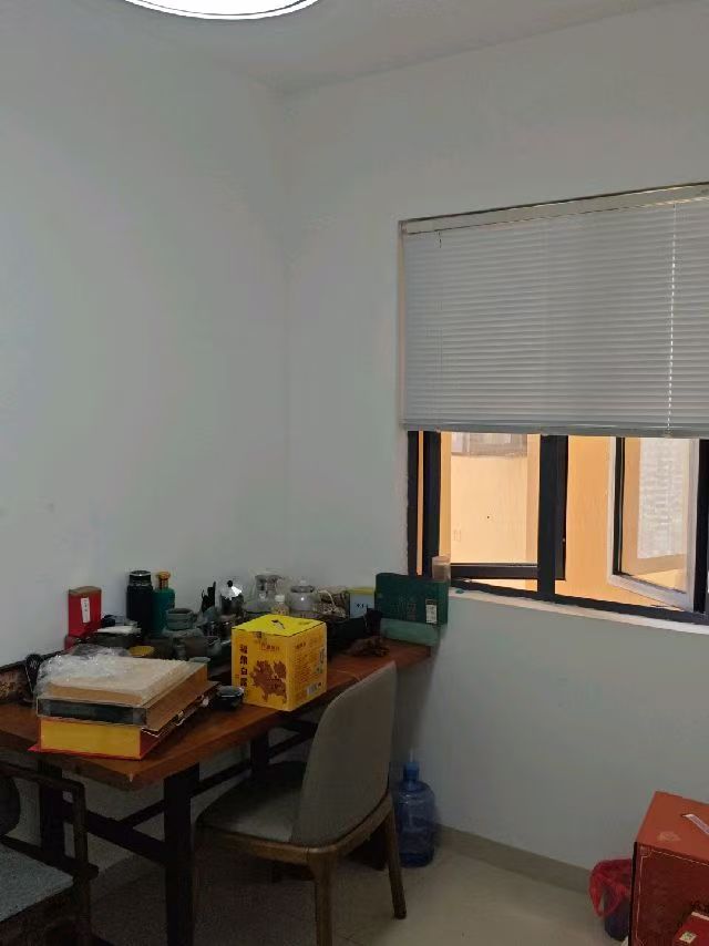 美舍嘉苑二期  1室1厅1卫   1850.00元/月室内图