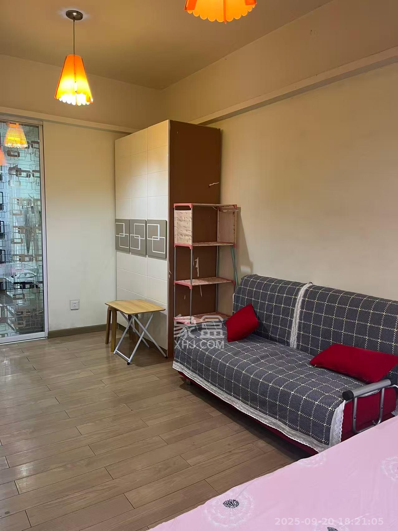 米兰春天  1室1厅1卫    1100.0元/月室内图