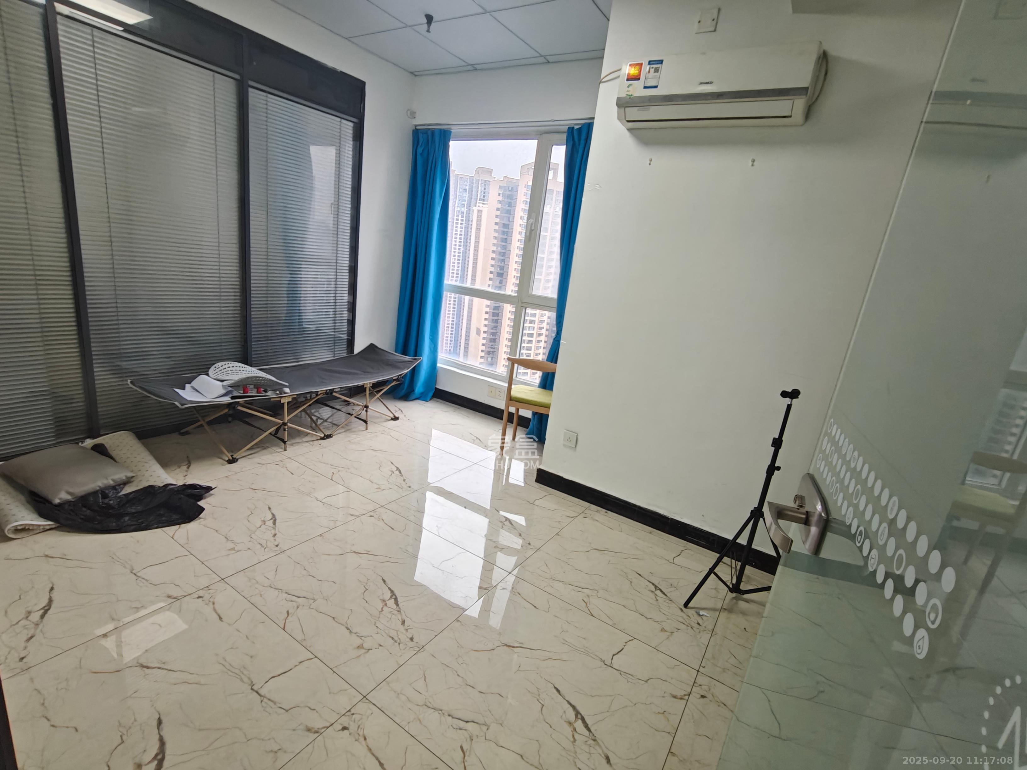 北辰三角洲B1E1区 1室1厅1卫 12000.0元/月 北辰三角洲B1E1区 1室1厅1卫 12000.0元/月室内图