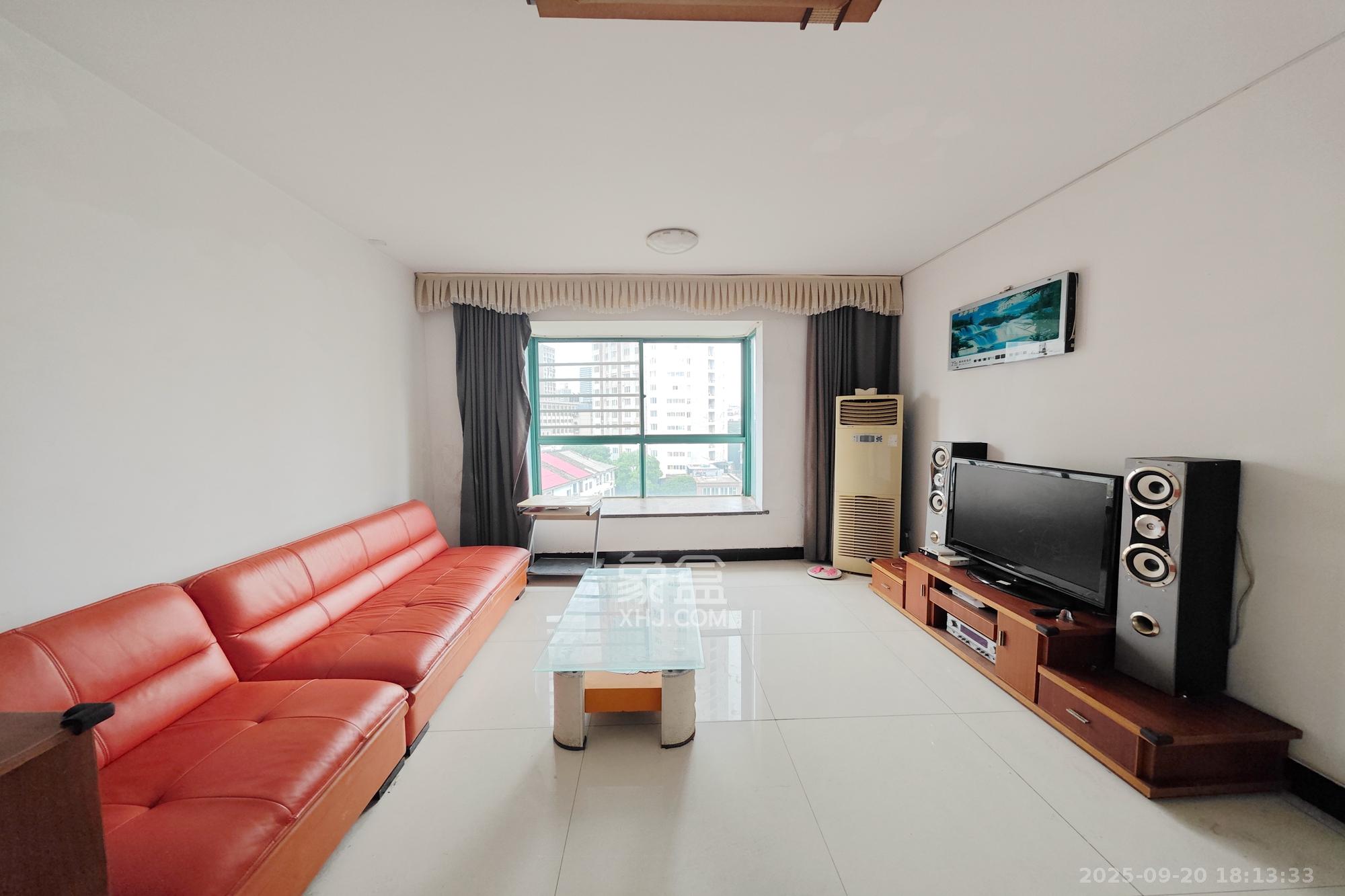 曙光大邸  2室2厅1卫    80.0万 曙光大邸  2室2厅1卫    80.0万