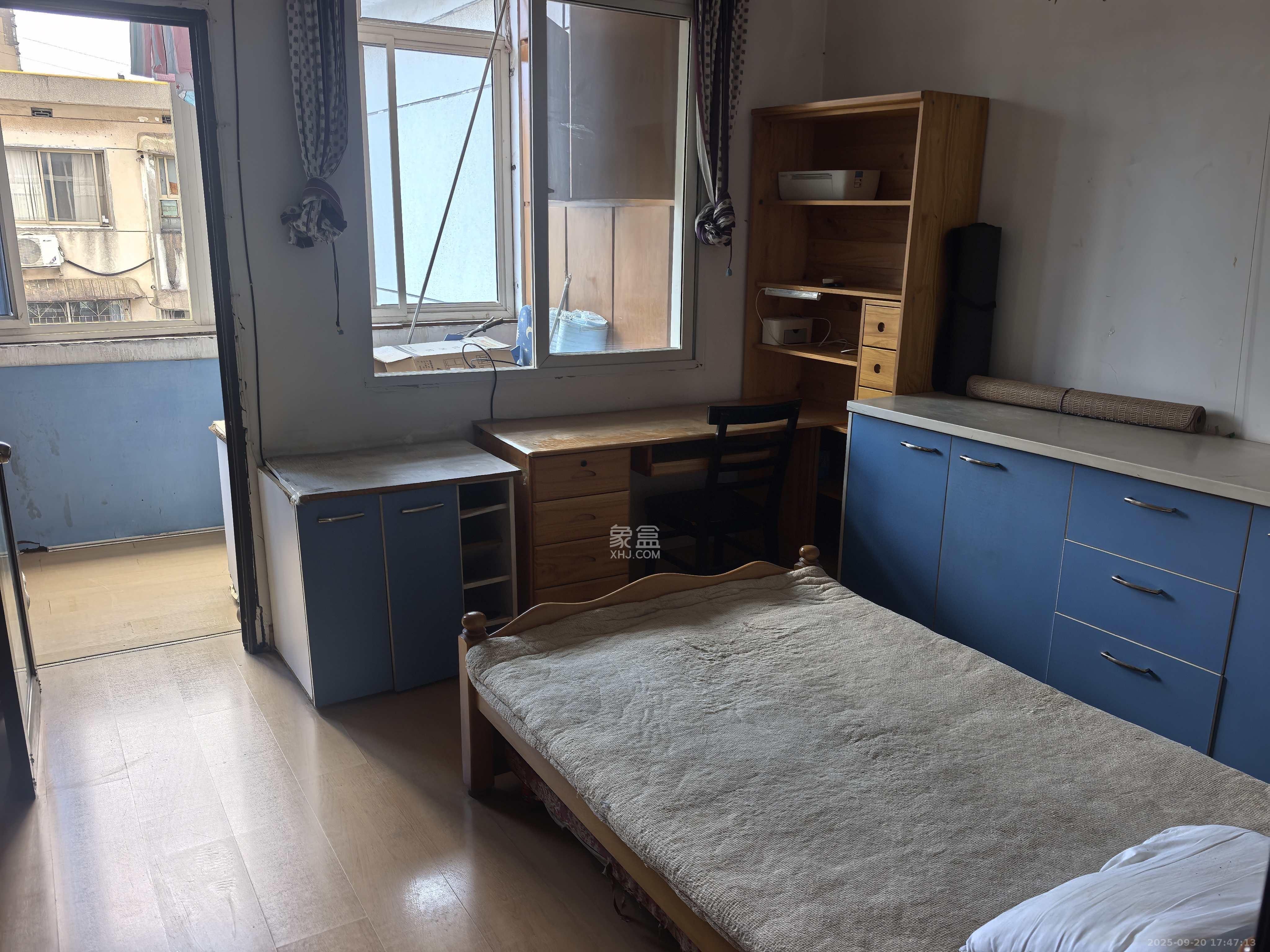 南园小区 2室2厅1卫 1400.0元/月 南园小区 2室2厅1卫 1400.0元/月室内图