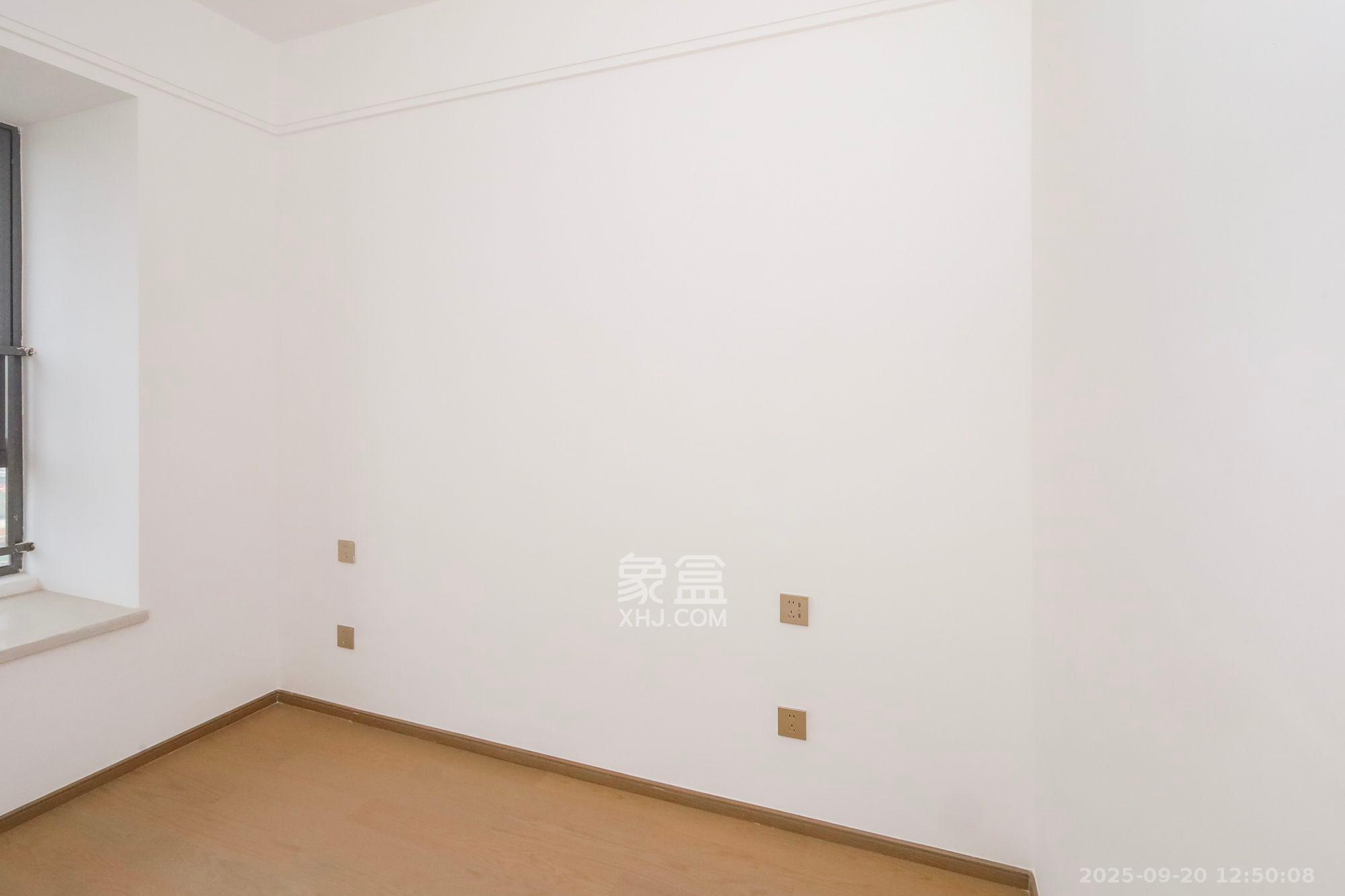 复地滨江金融中心 4室2厅2卫 6000.0元/月 复地滨江金融中心 4室2厅2卫 6000.0元/月室内图