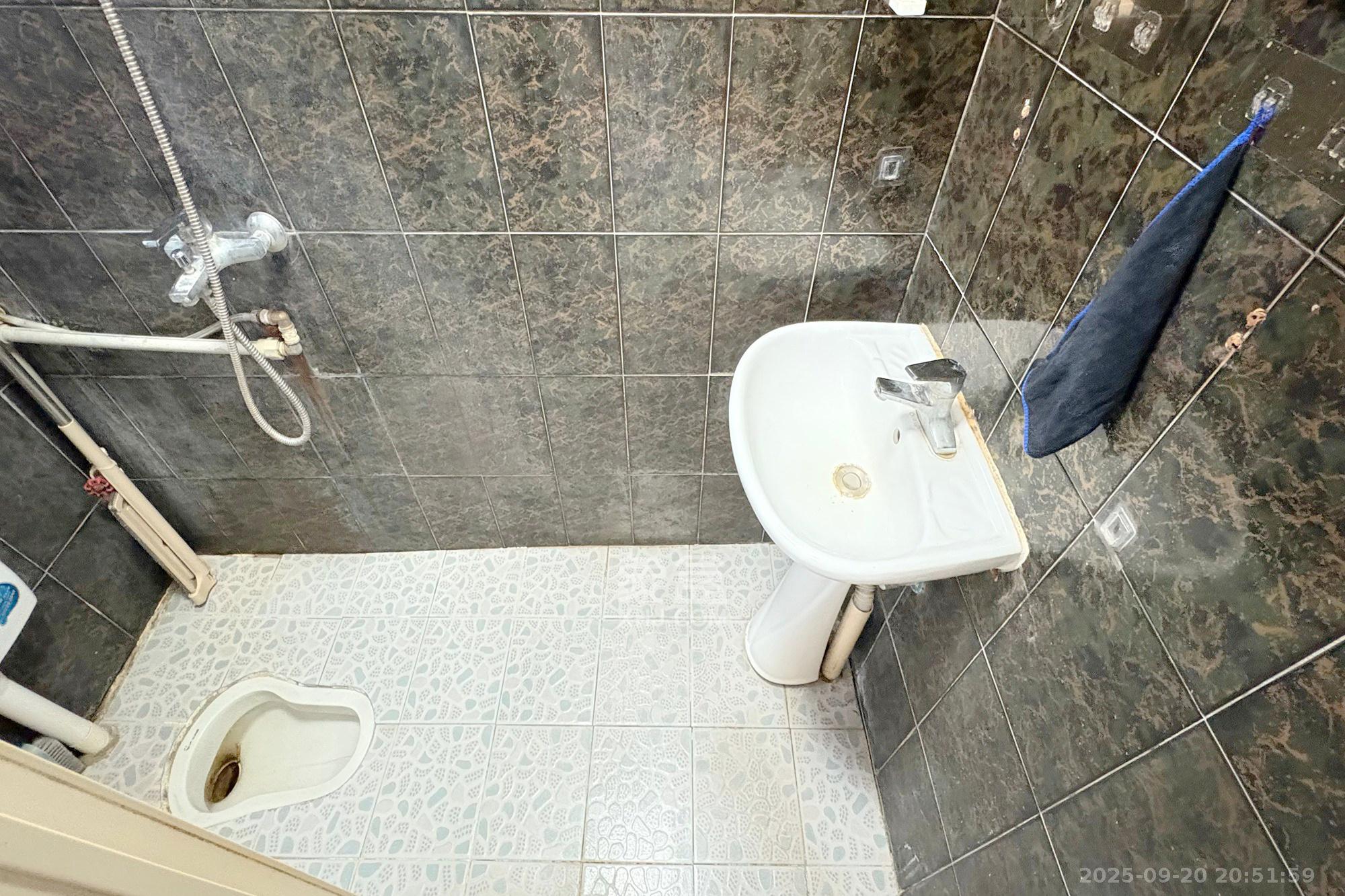 湘江宾馆宿舍 2室1厅1卫 35.0万 湘江宾馆宿舍 2室1厅1卫 35.0万卫生间