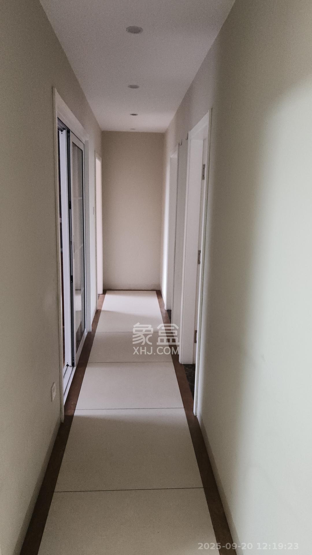 奥林匹克花园贡院二期 4室2厅2卫 3300.0元/月 奥林匹克花园贡院二期 4室2厅2卫 3300.0元/月室内图