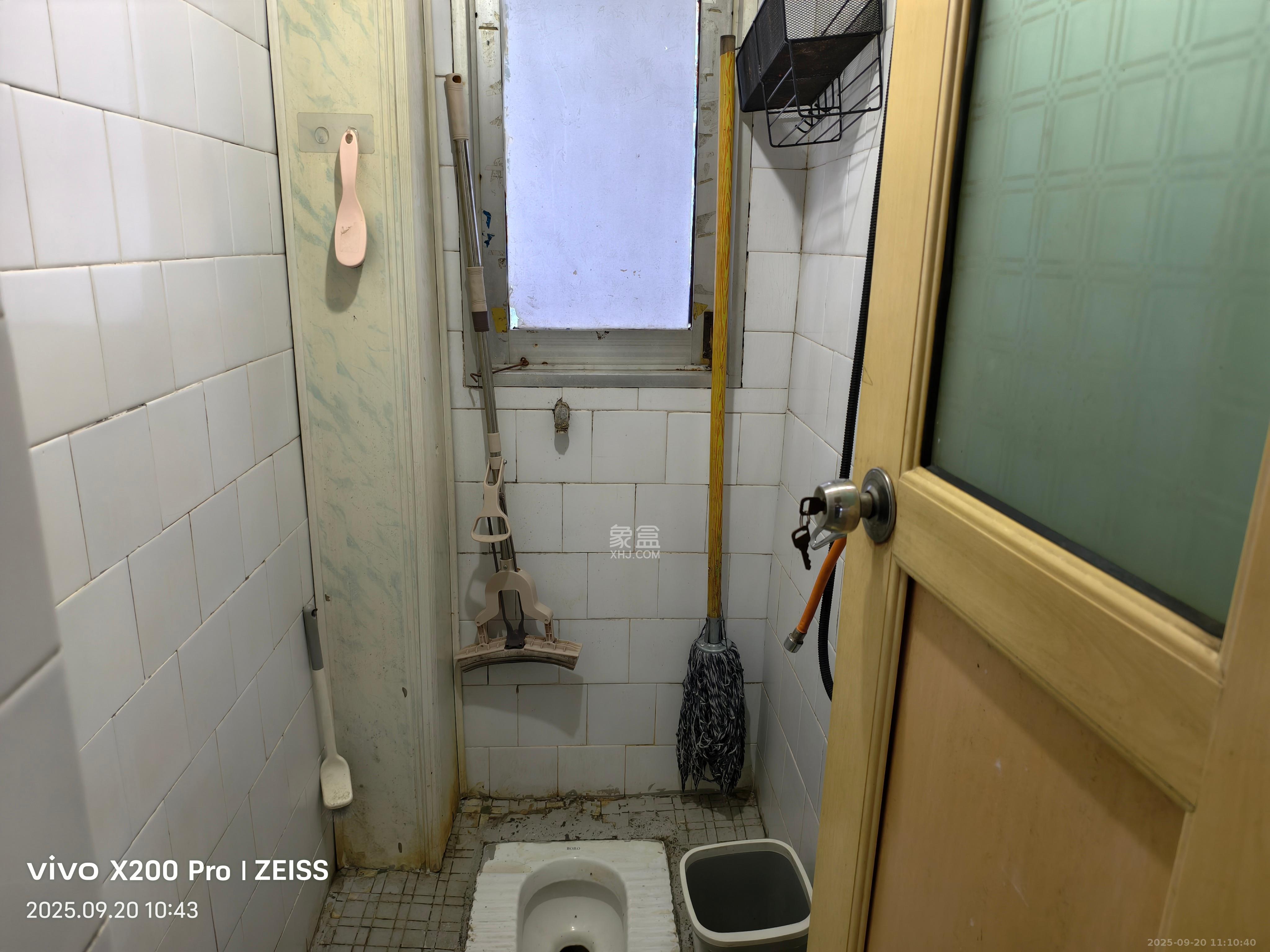 国庆新村 2室1厅1卫 1300.0元/月 国庆新村 2室1厅1卫 1300.0元/月室内图