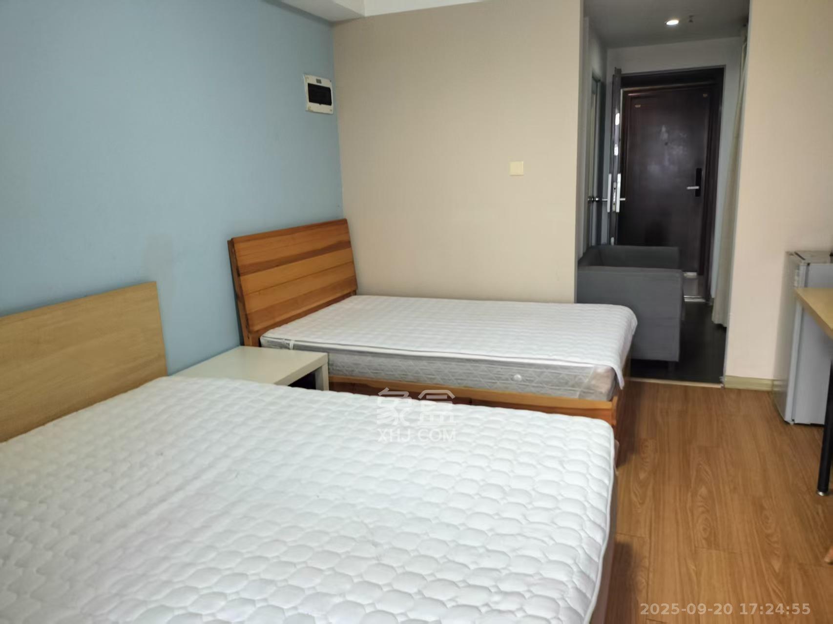 万科白鹭郡 1室1厅1卫 1300.0元/月 万科白鹭郡 1室1厅1卫 1300.0元/月室内图