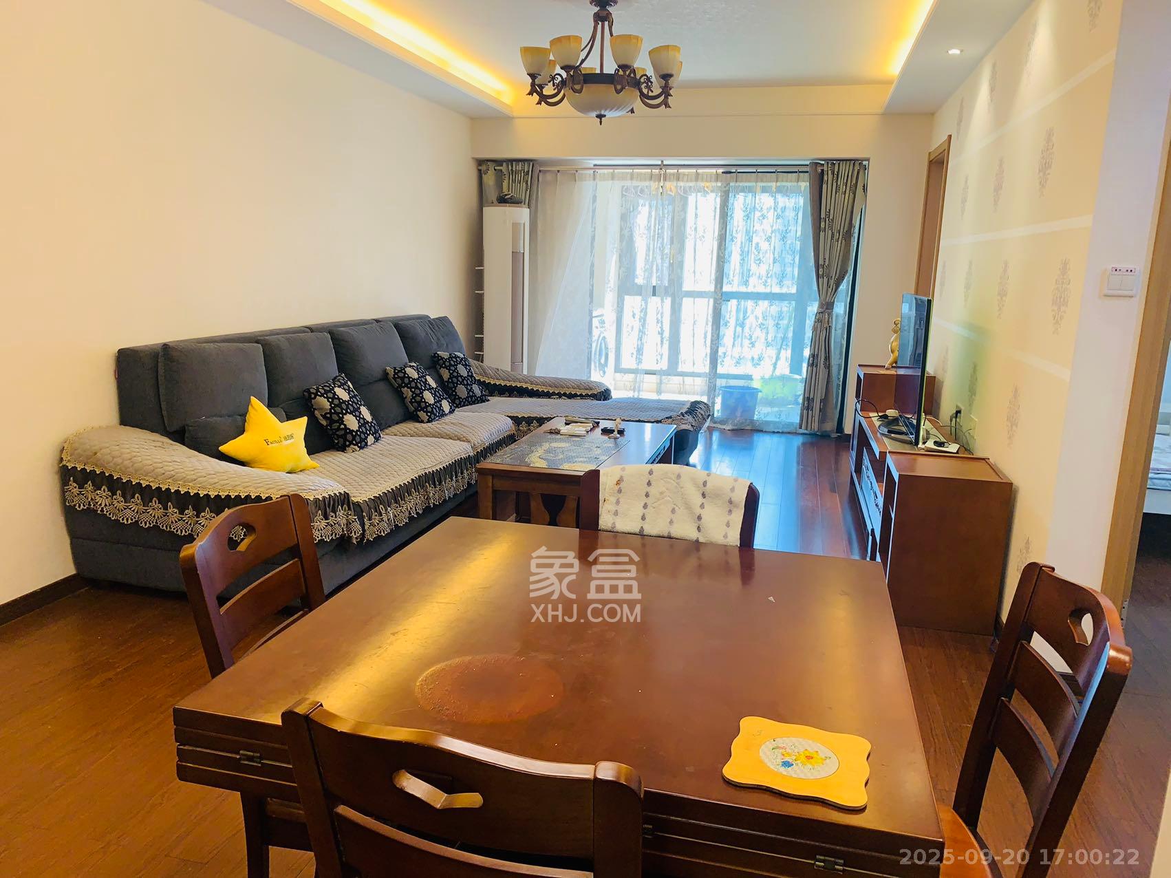 万科魅力之城非凡里 3室2厅2卫 2200.0元/月 万科魅力之城非凡里 3室2厅2卫 2200.0元/月室内图