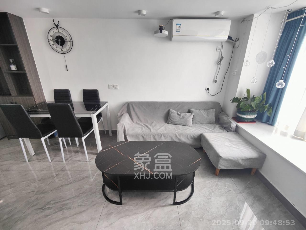 弘坤云寓 2室1厅1卫 2700.0元/月 弘坤云寓 2室1厅1卫 2700.0元/月室内图