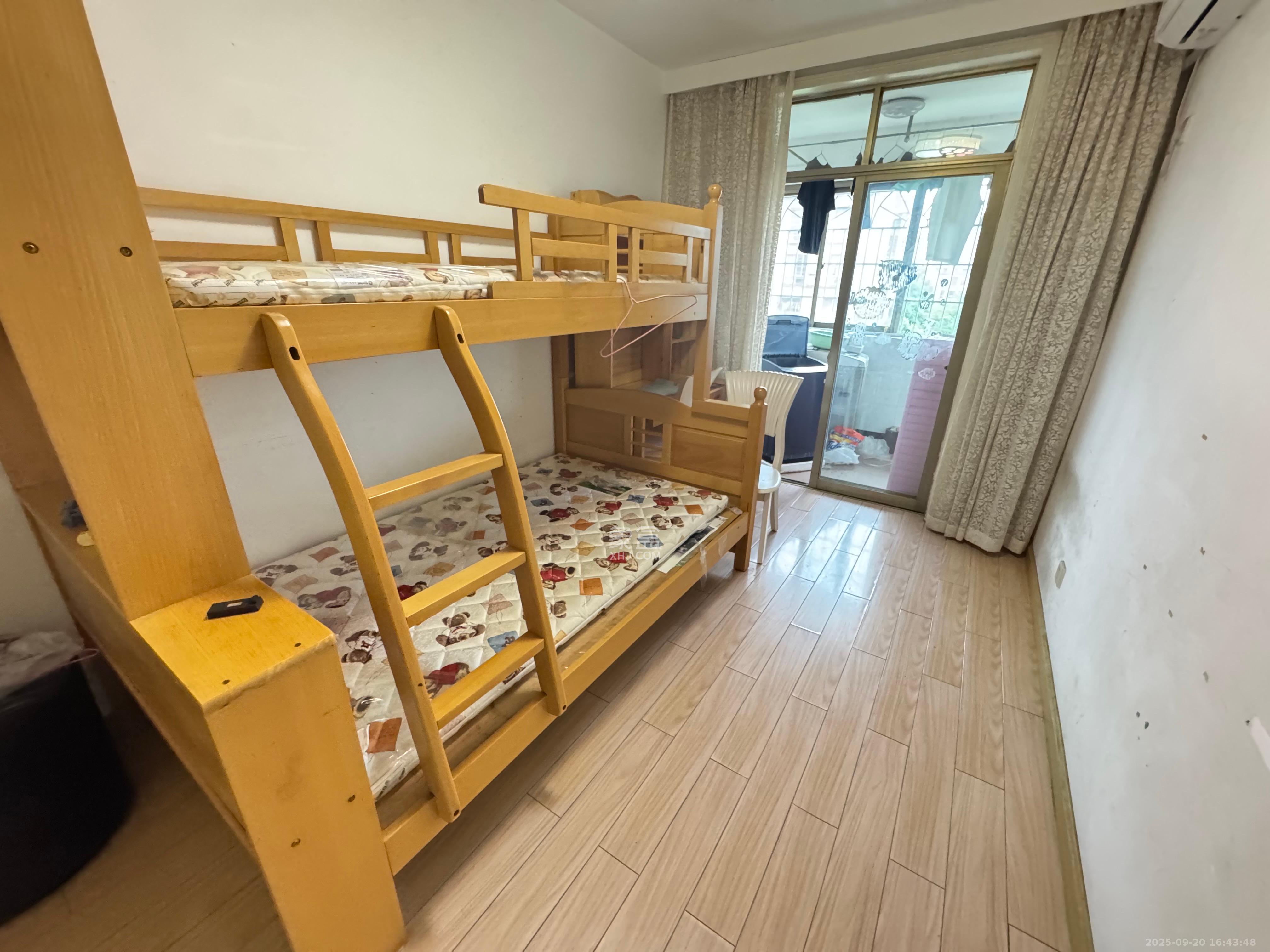 桔洲新苑（观沙岭）  3室2厅2卫    1600.0元/月室内图