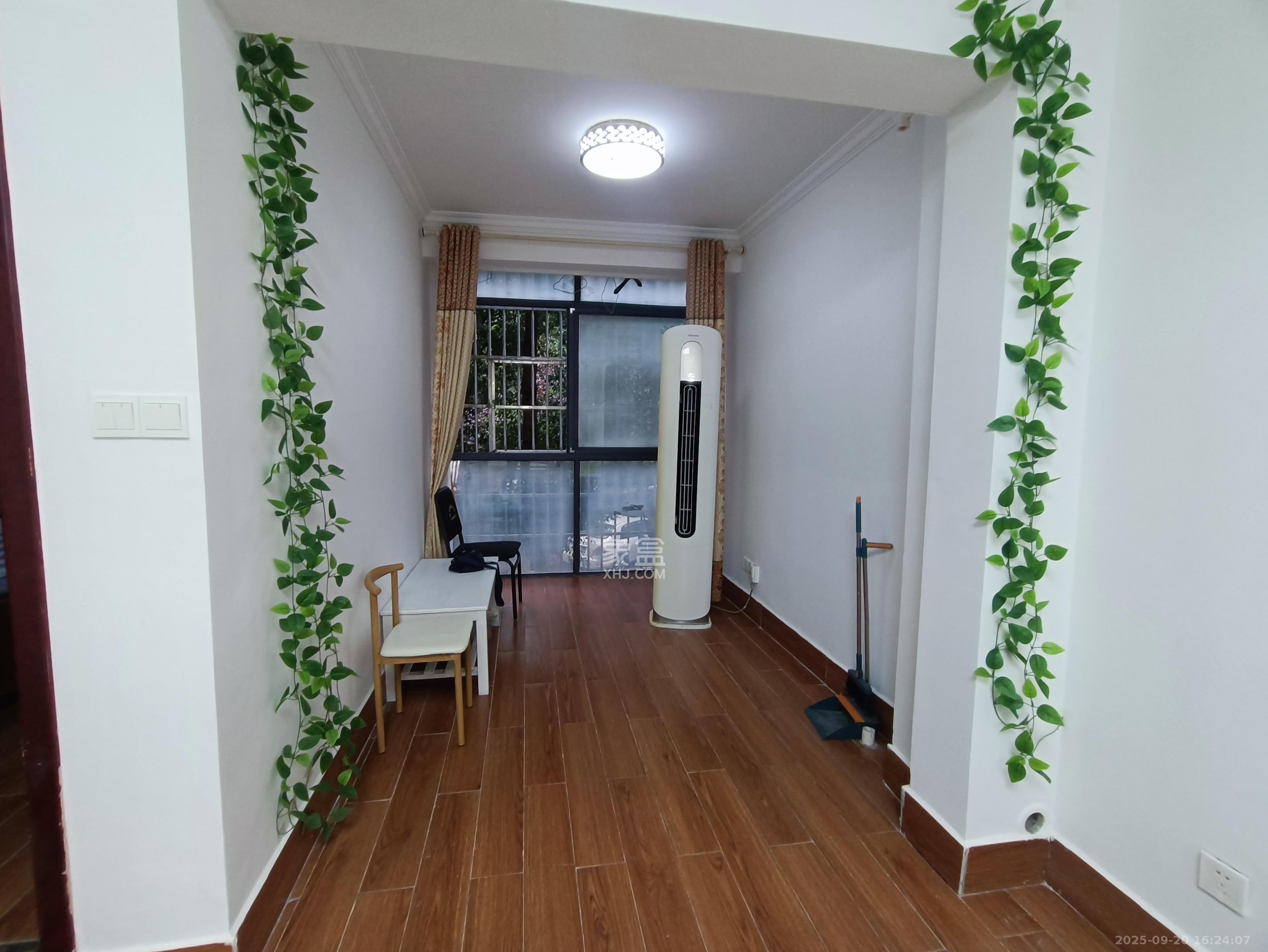 银太家园 2室1厅1卫 2000.0元/月 银太家园 2室1厅1卫 2000.0元/月室内图