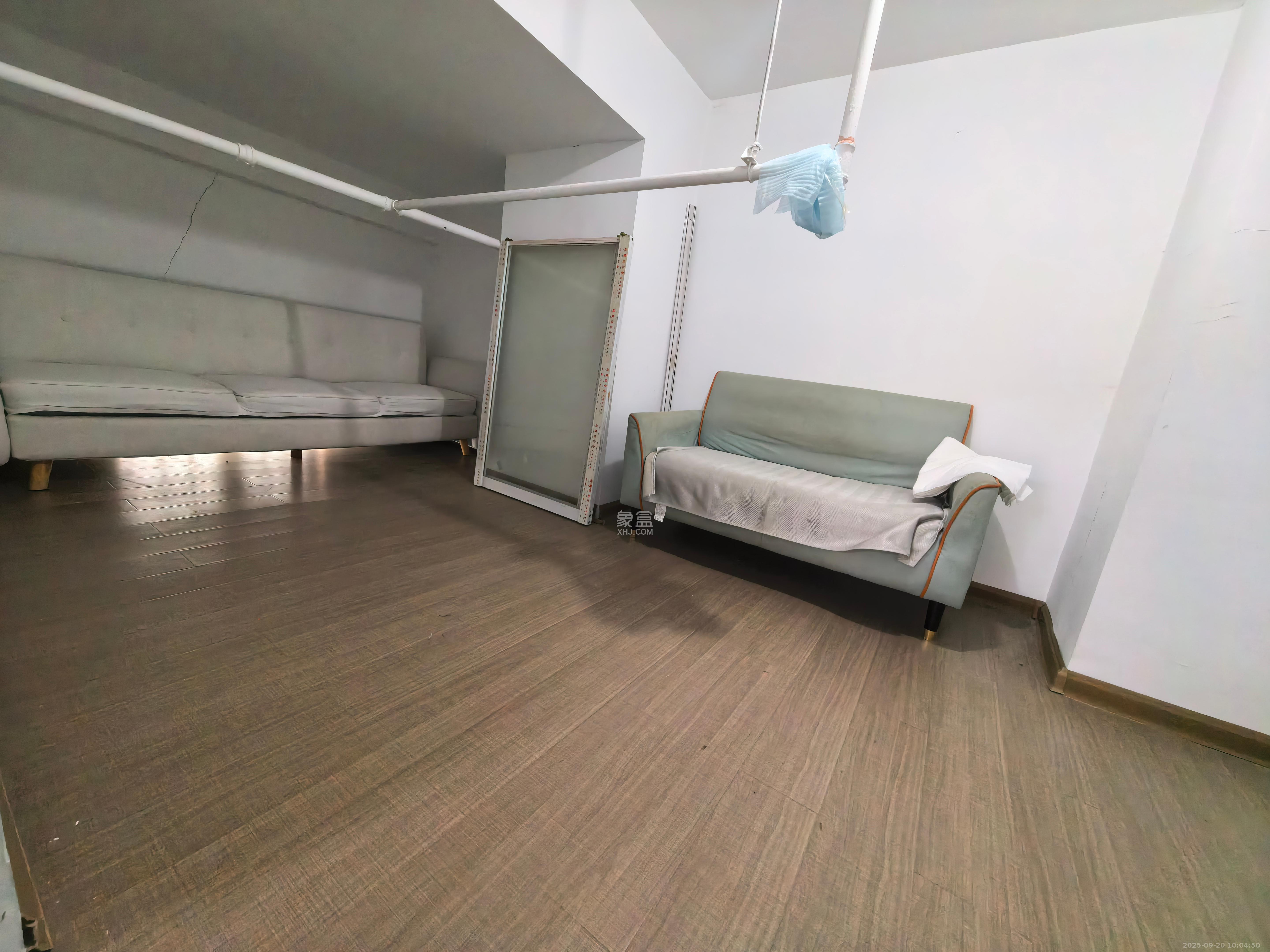 金科时代中心   55.0㎡      1600.0元/月室内图