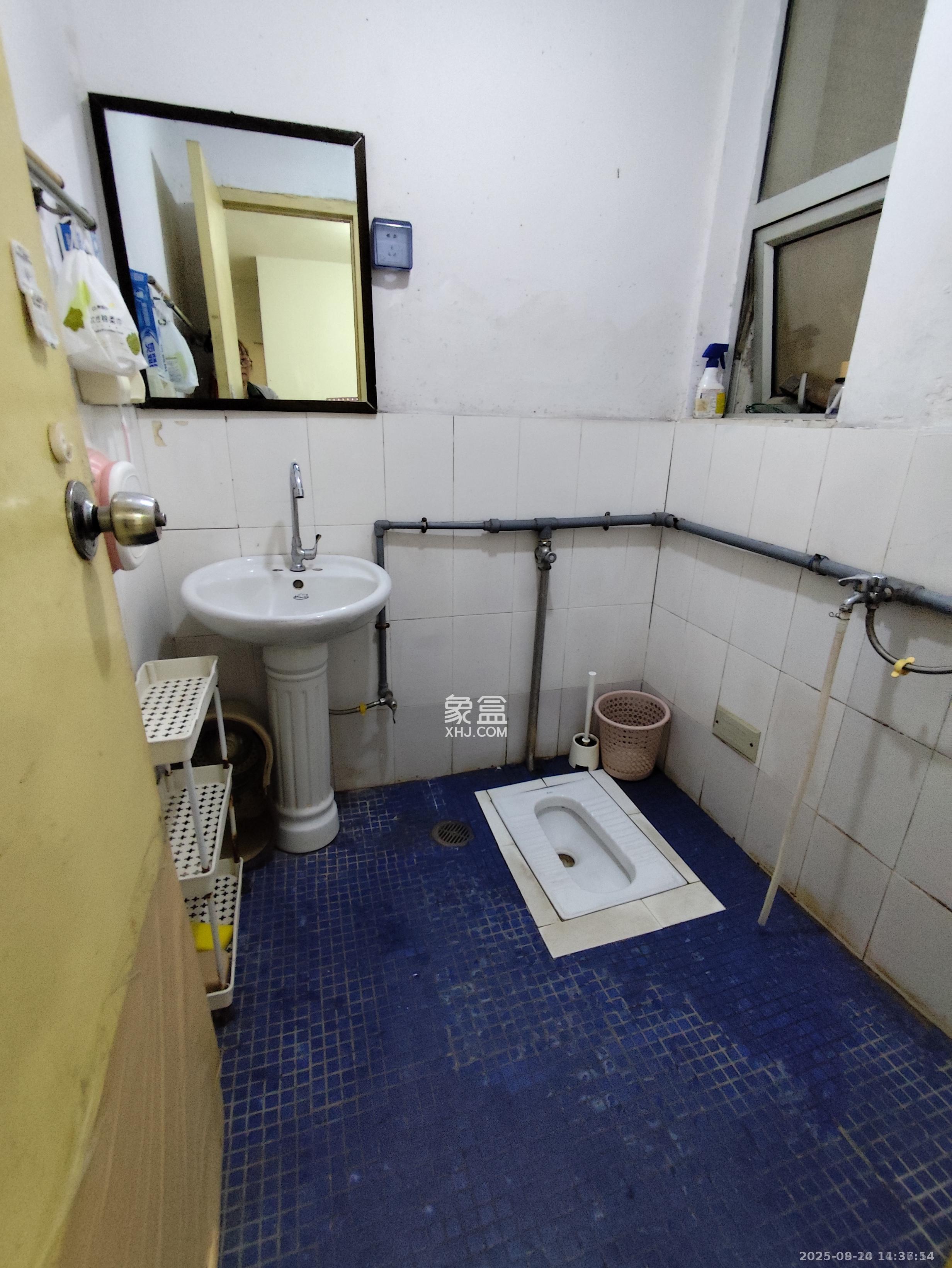 凯通国际城(凯通朝庭) 2室2厅1卫 1600.0元/月 凯通国际城(凯通朝庭) 2室2厅1卫 1600.0元/月室内图