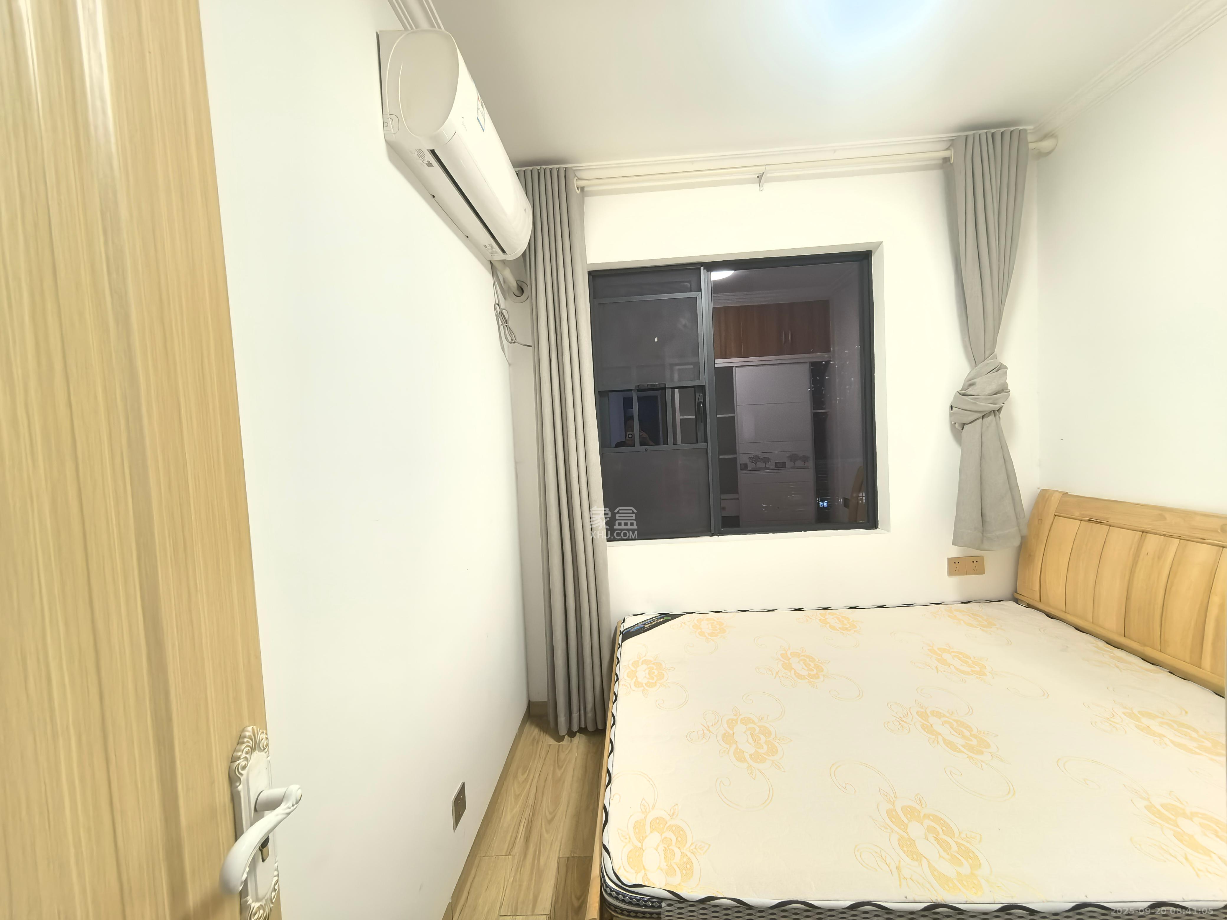 丰禧园  3室2厅2卫   2800.00元/月室内图