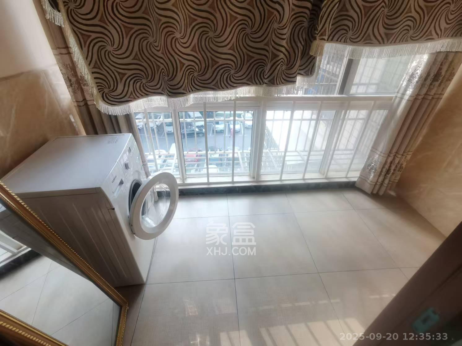 枫林美景  2室2厅1卫    1700.0元/月室内图