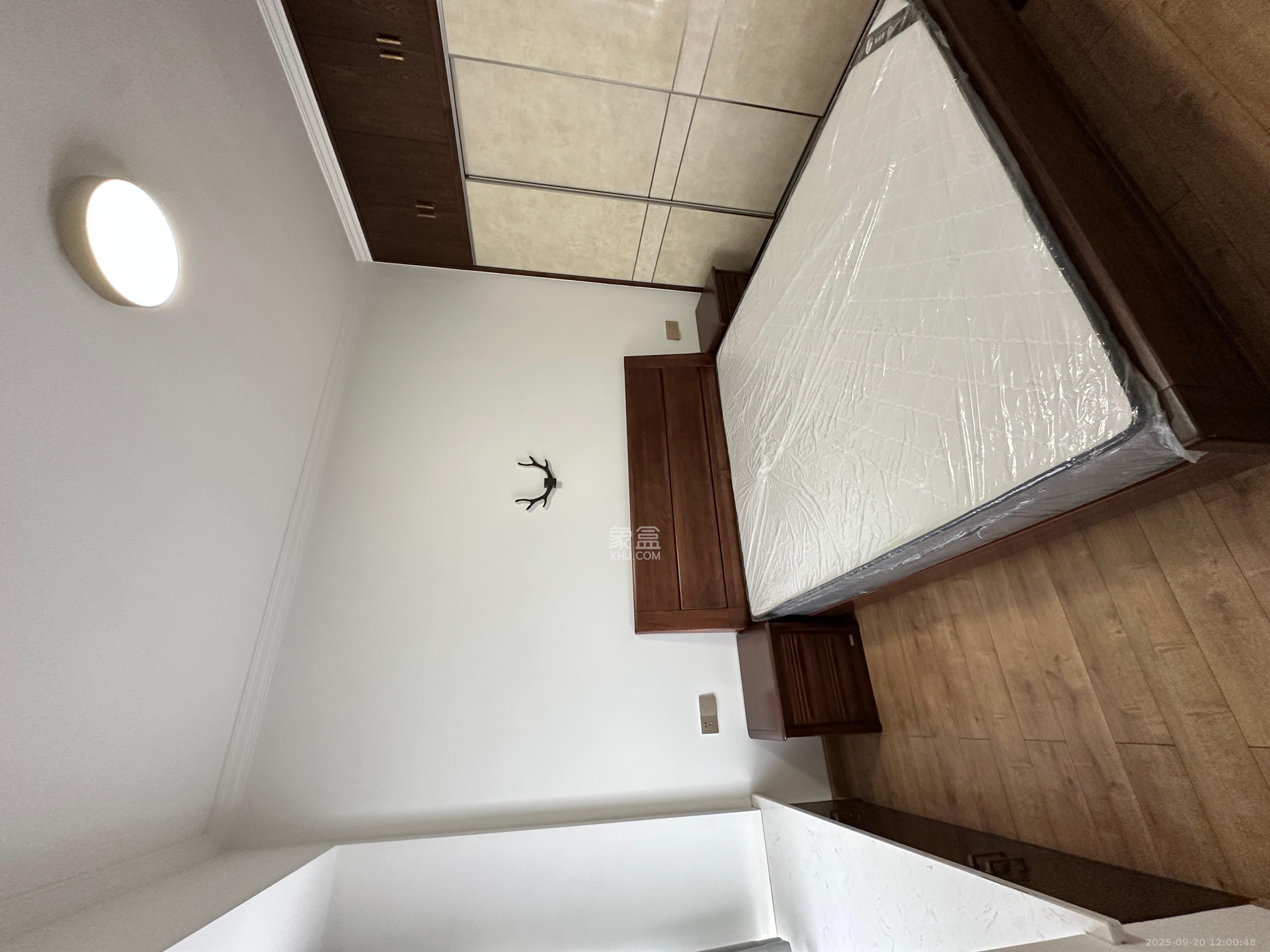 黑金时代广场 2室2厅1卫 1800.0元/月 黑金时代广场 2室2厅1卫 1800.0元/月室内图