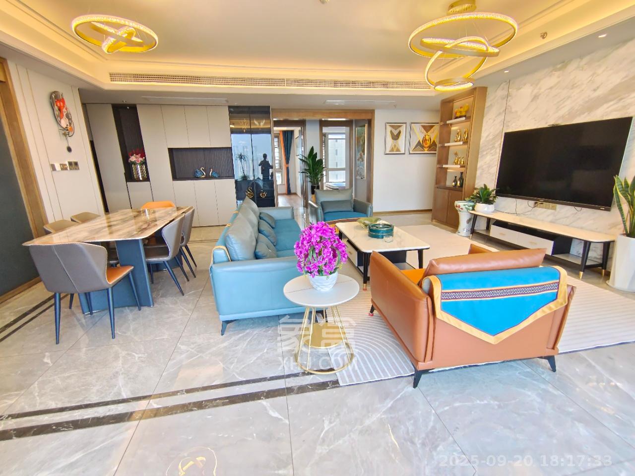 梅溪湖金茂湾 4室2厅2卫 13000.0元/月 梅溪湖金茂湾 4室2厅2卫 13000.0元/月室内图