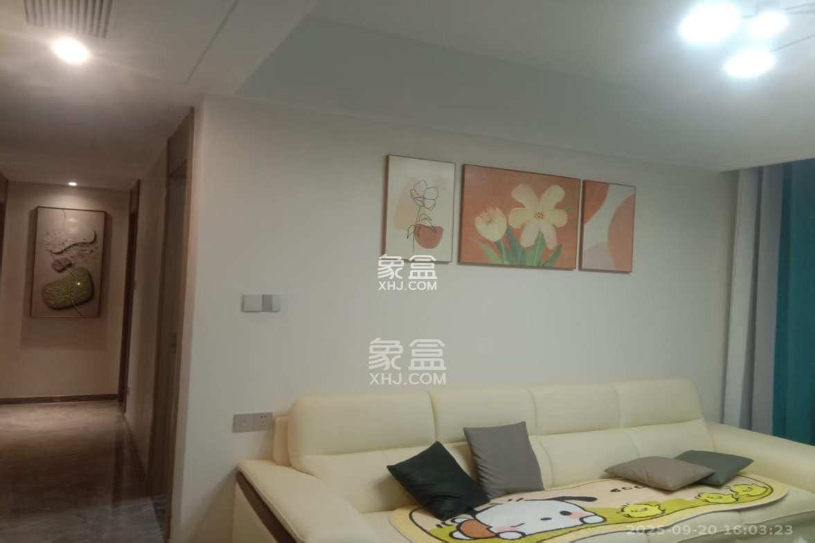 梅溪枫林  3室2厅1卫    3200.0元/月 梅溪枫林  3室2厅1卫    3200.0元/月室内图