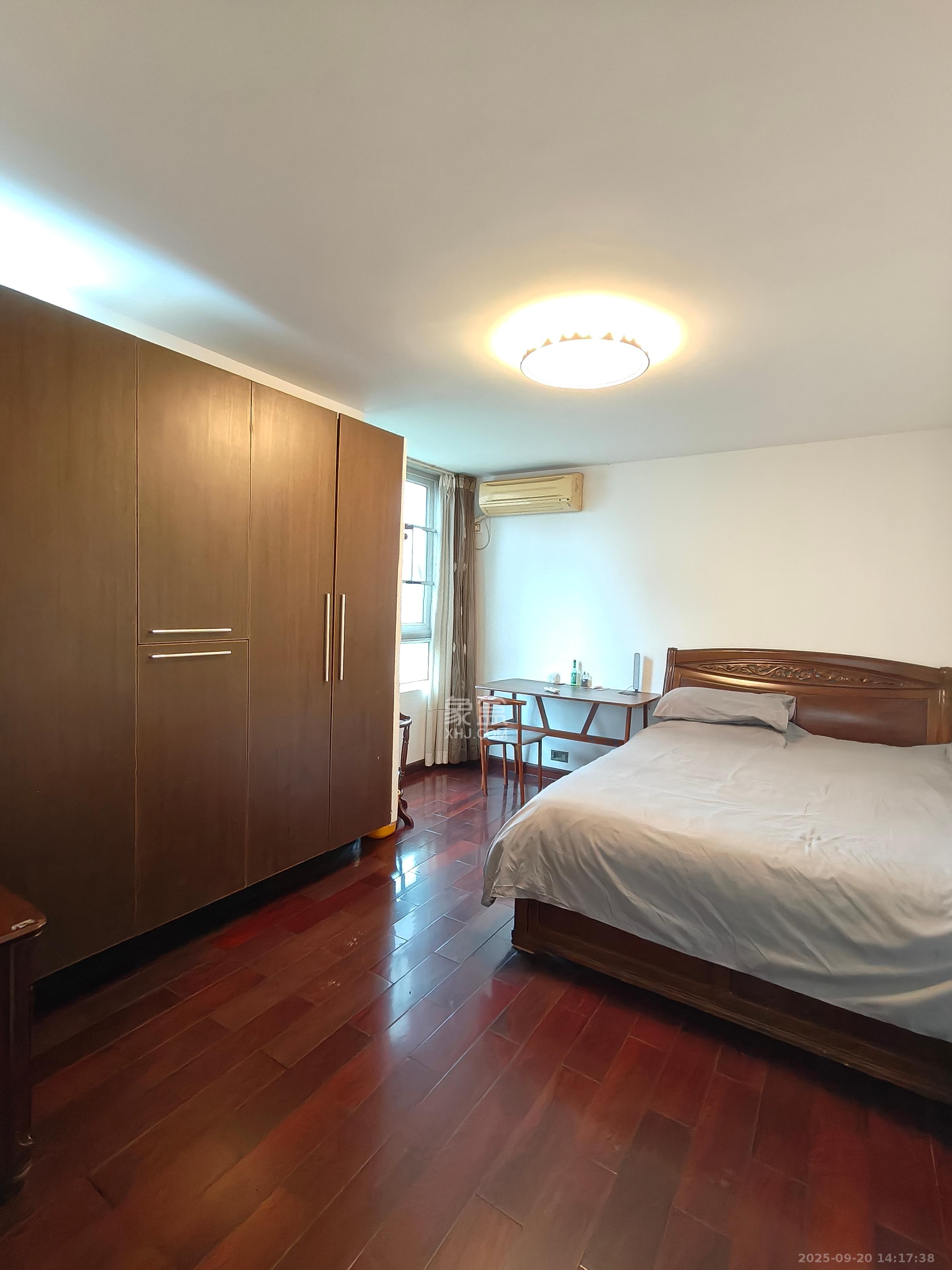 君临天厦 4室2厅2卫 3800.0元/月 君临天厦 4室2厅2卫 3800.0元/月室内图